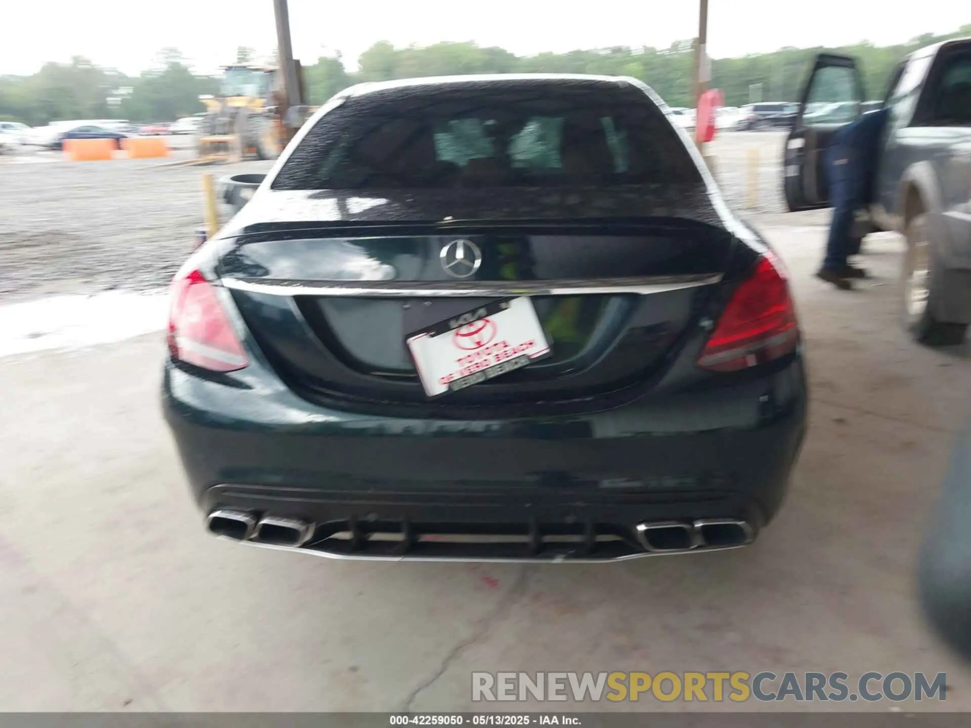 17 Фотография поврежденного автомобиля 55SWF8HB8KU305617 MERCEDES-BENZ AMG C 63 2019