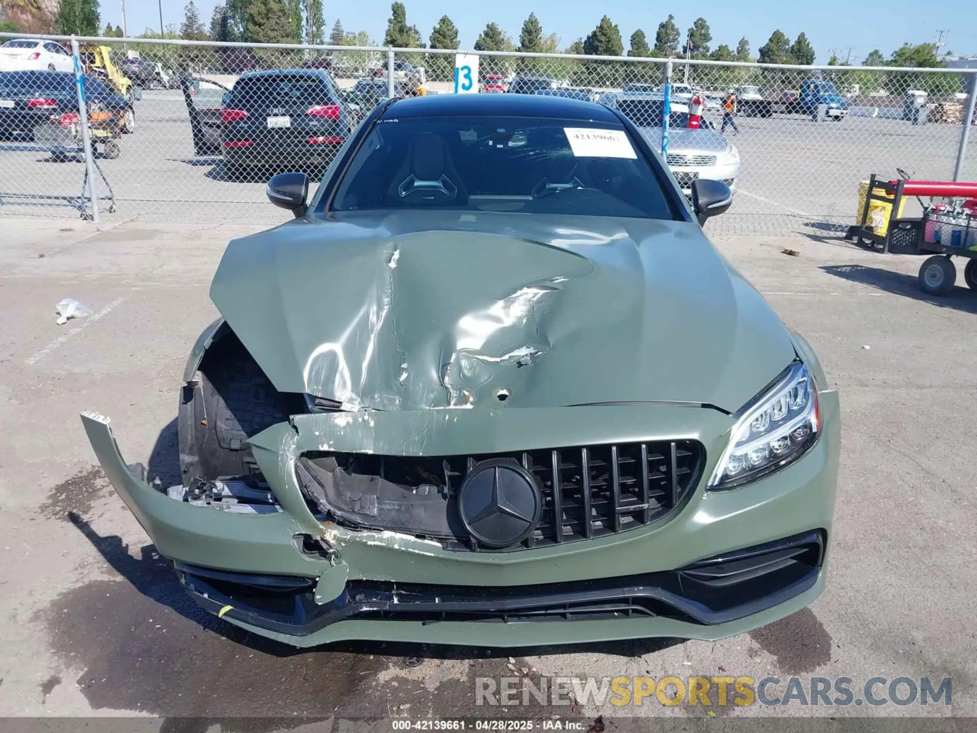 12 Фотография поврежденного автомобиля WDDWJ8HB7LF968504 MERCEDES-BENZ AMG C 63 2020