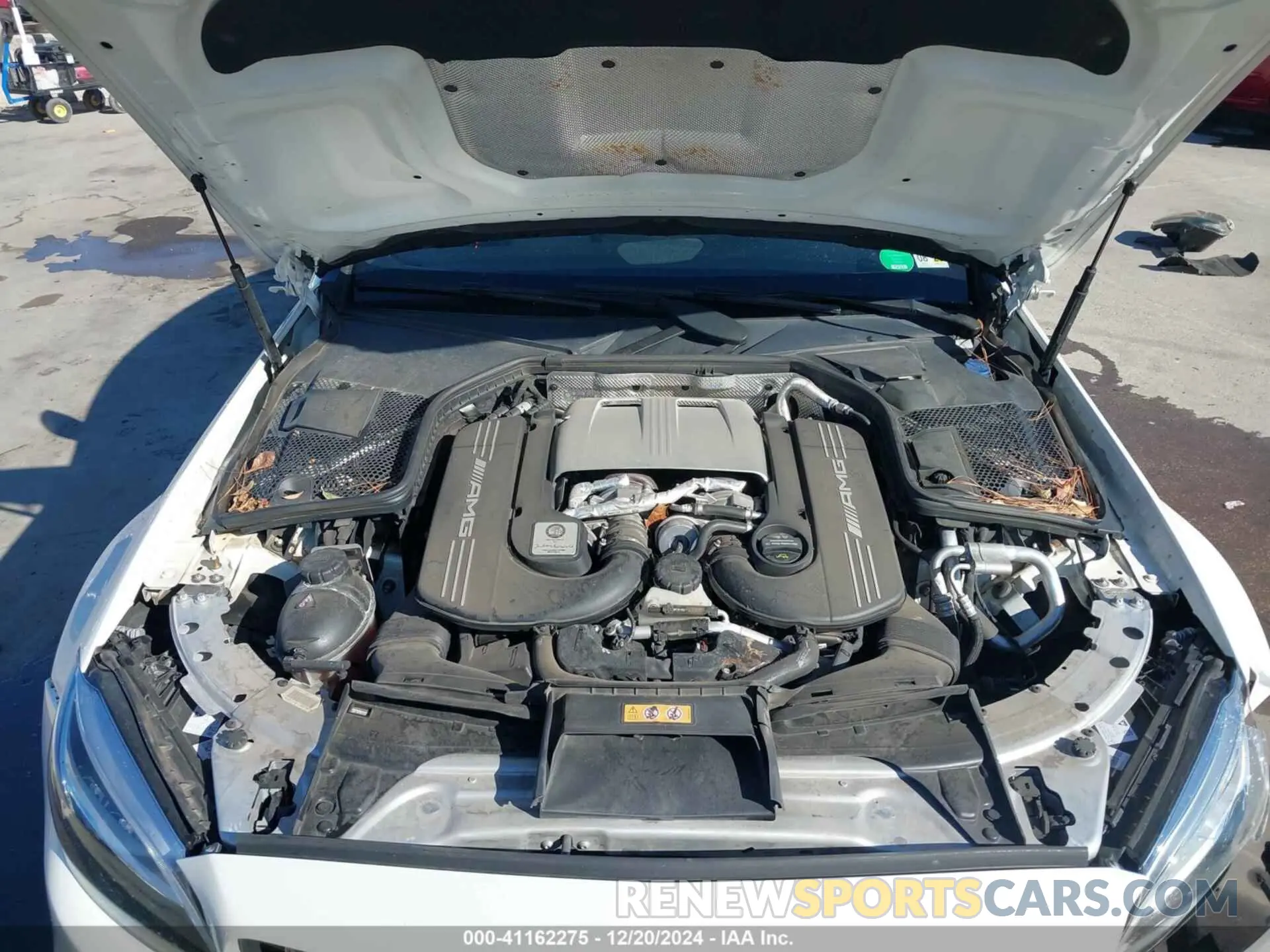 10 Photograph of a damaged car WDDWJ8HB8LF946608 MERCEDES-BENZ AMG C 63 2020