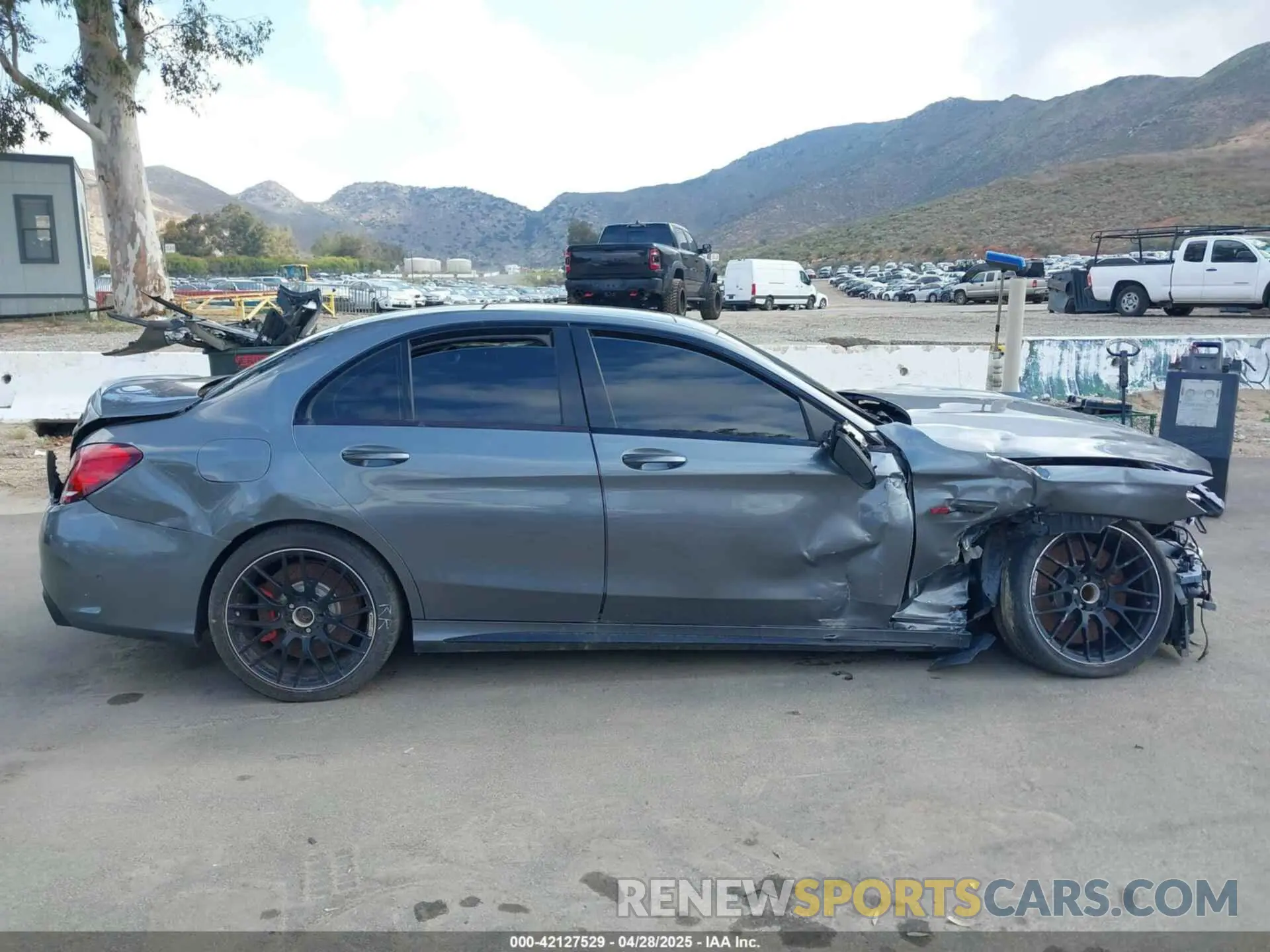 13 Photograph of a damaged car W1KWF8HB4MR620676 MERCEDES-BENZ AMG C 63 2021