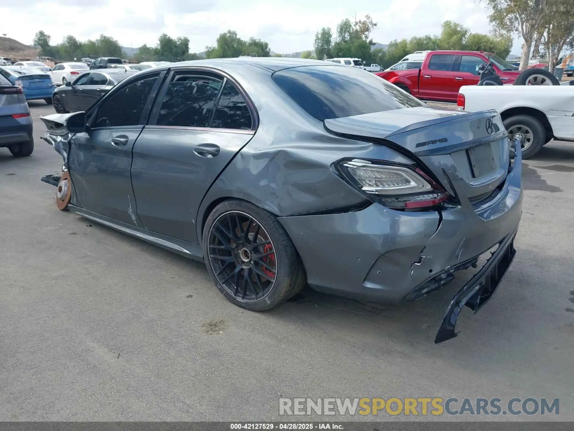 3 Photograph of a damaged car W1KWF8HB4MR620676 MERCEDES-BENZ AMG C 63 2021