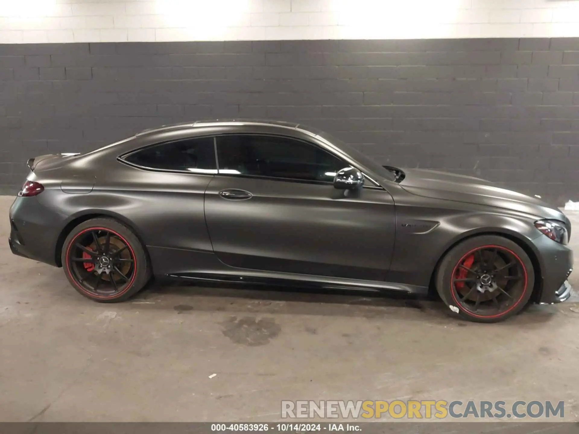 14 Photograph of a damaged car W1KWJ8HBXMG072810 MERCEDES-BENZ AMG C 63 2021