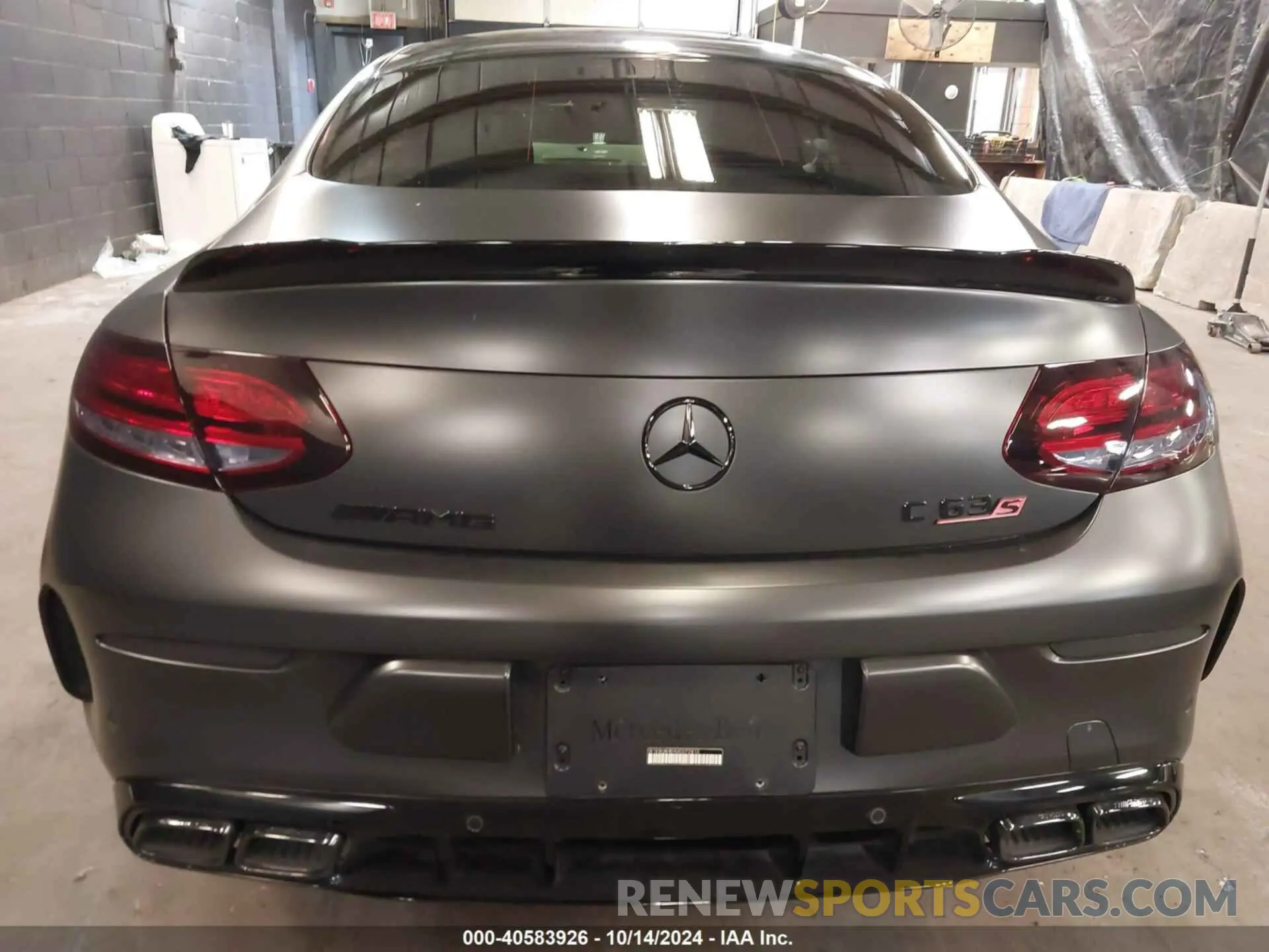 17 Photograph of a damaged car W1KWJ8HBXMG072810 MERCEDES-BENZ AMG C 63 2021
