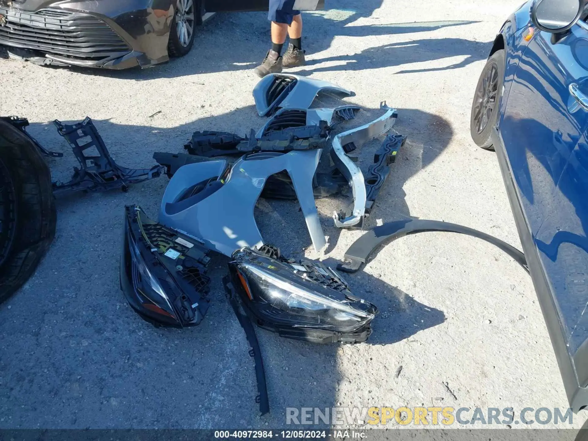 12 Photograph of a damaged car W1KMJ6CB2RF039008 MERCEDES-BENZ AMG CLE 53 2024