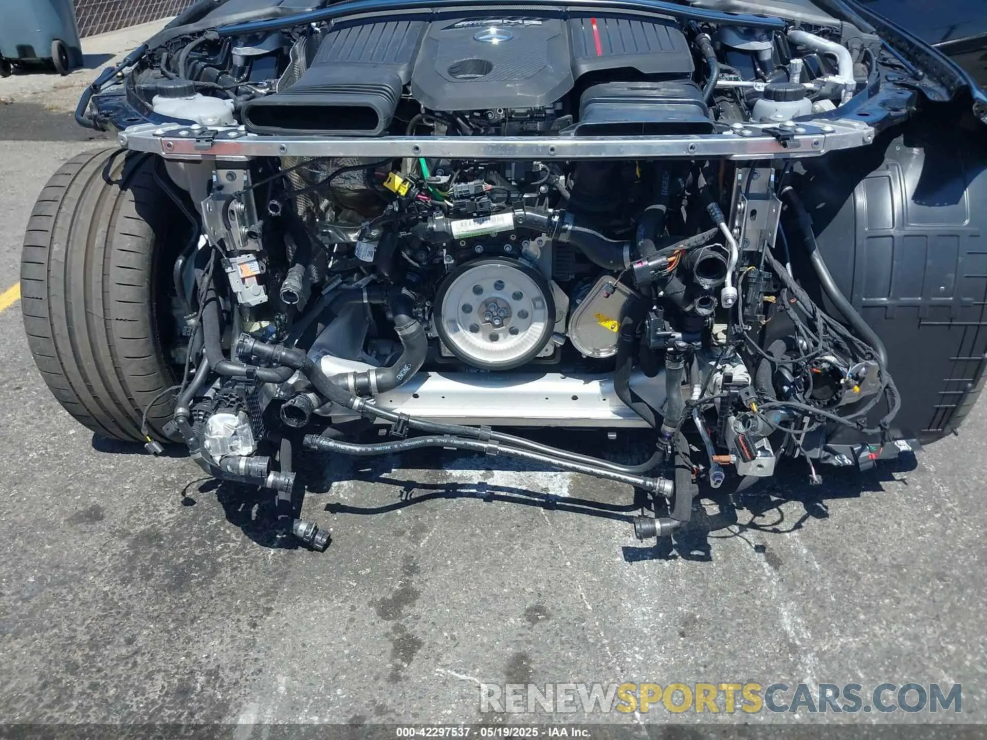 6 Photograph of a damaged car W1KMJ6CB4SF053899 MERCEDES-BENZ AMG CLE 53 2025