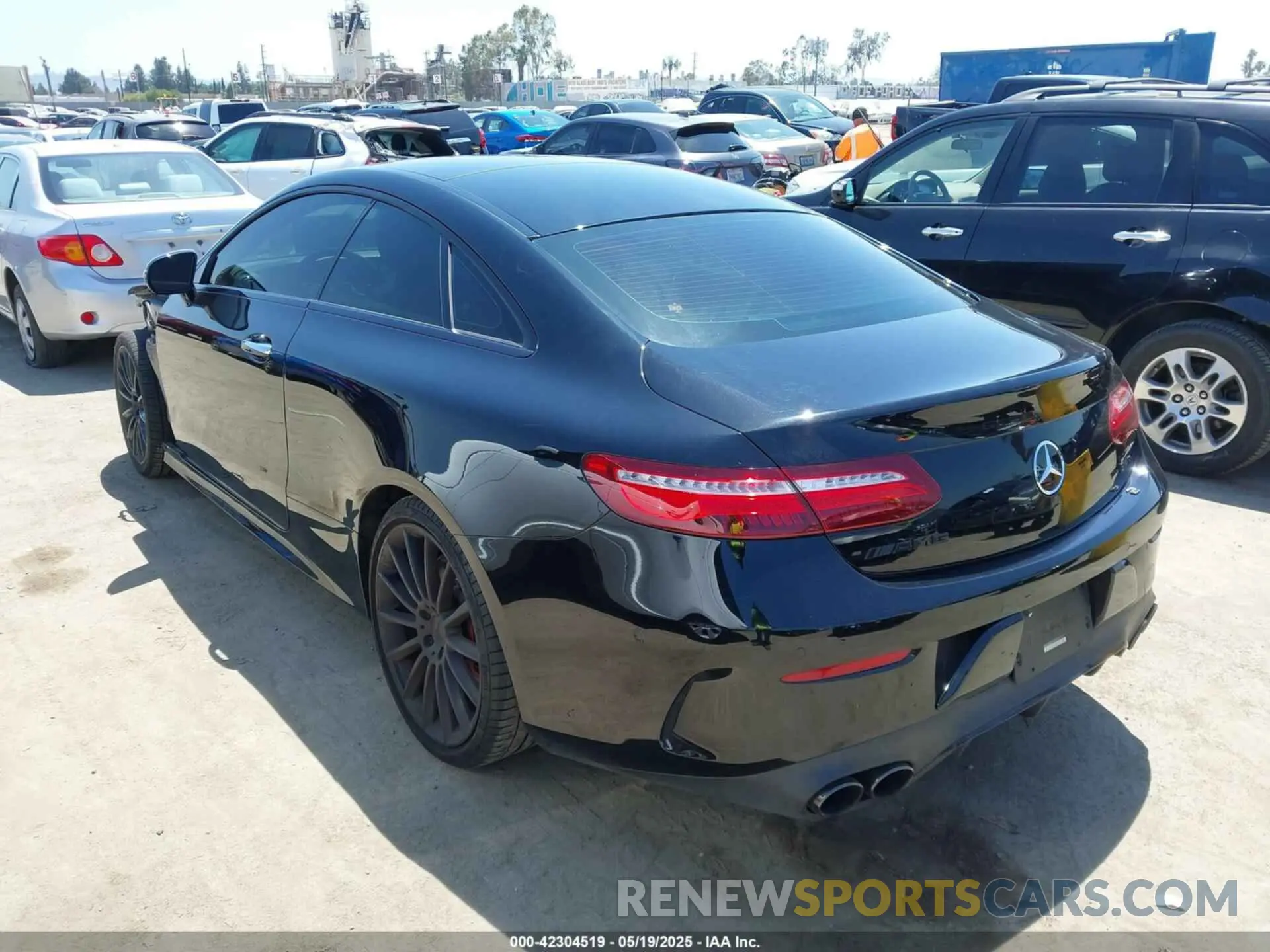 3 Photograph of a damaged car W1K1J6BBXLF137408 MERCEDES-BENZ AMG E 53 2020