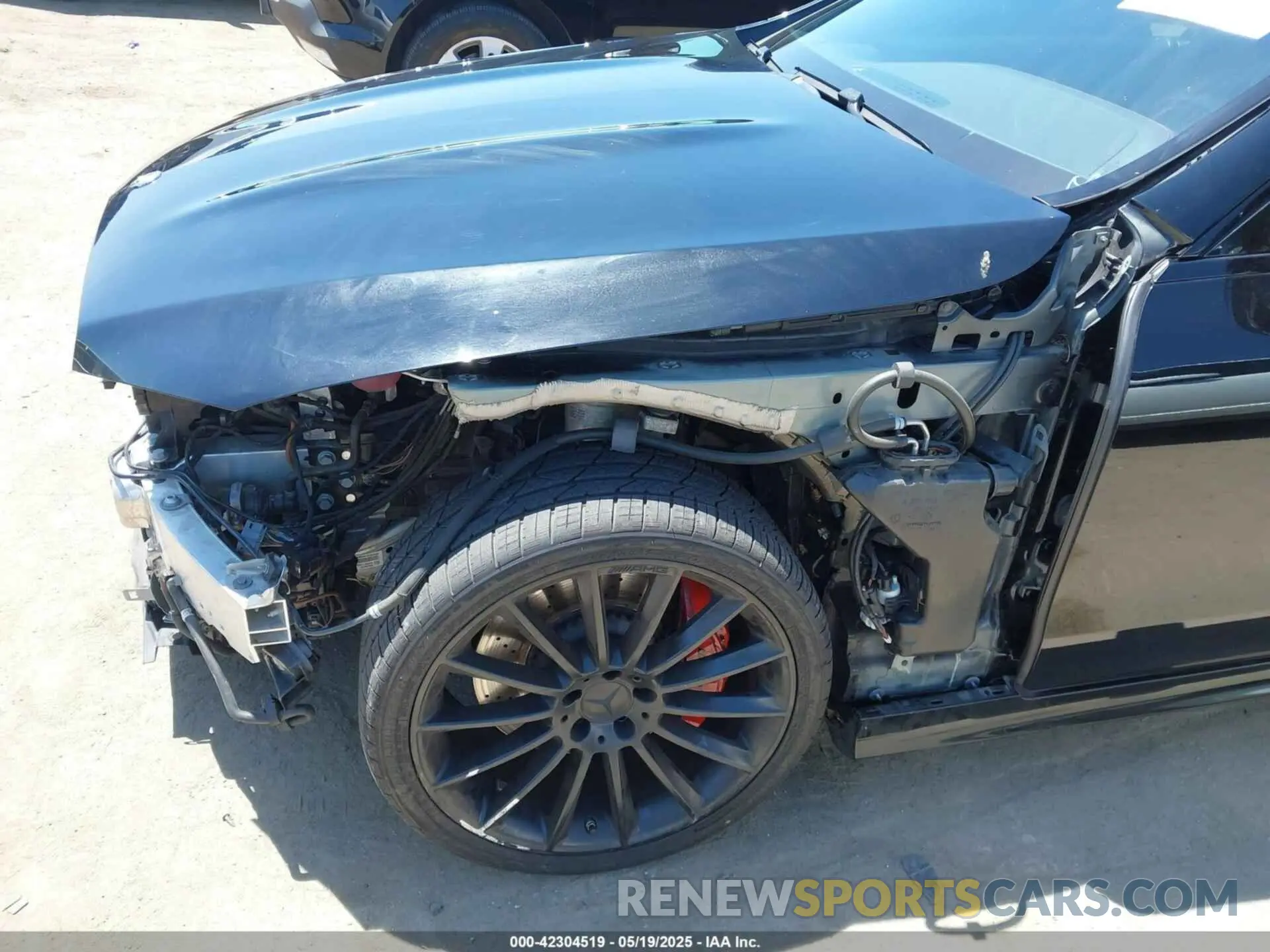 6 Photograph of a damaged car W1K1J6BBXLF137408 MERCEDES-BENZ AMG E 53 2020