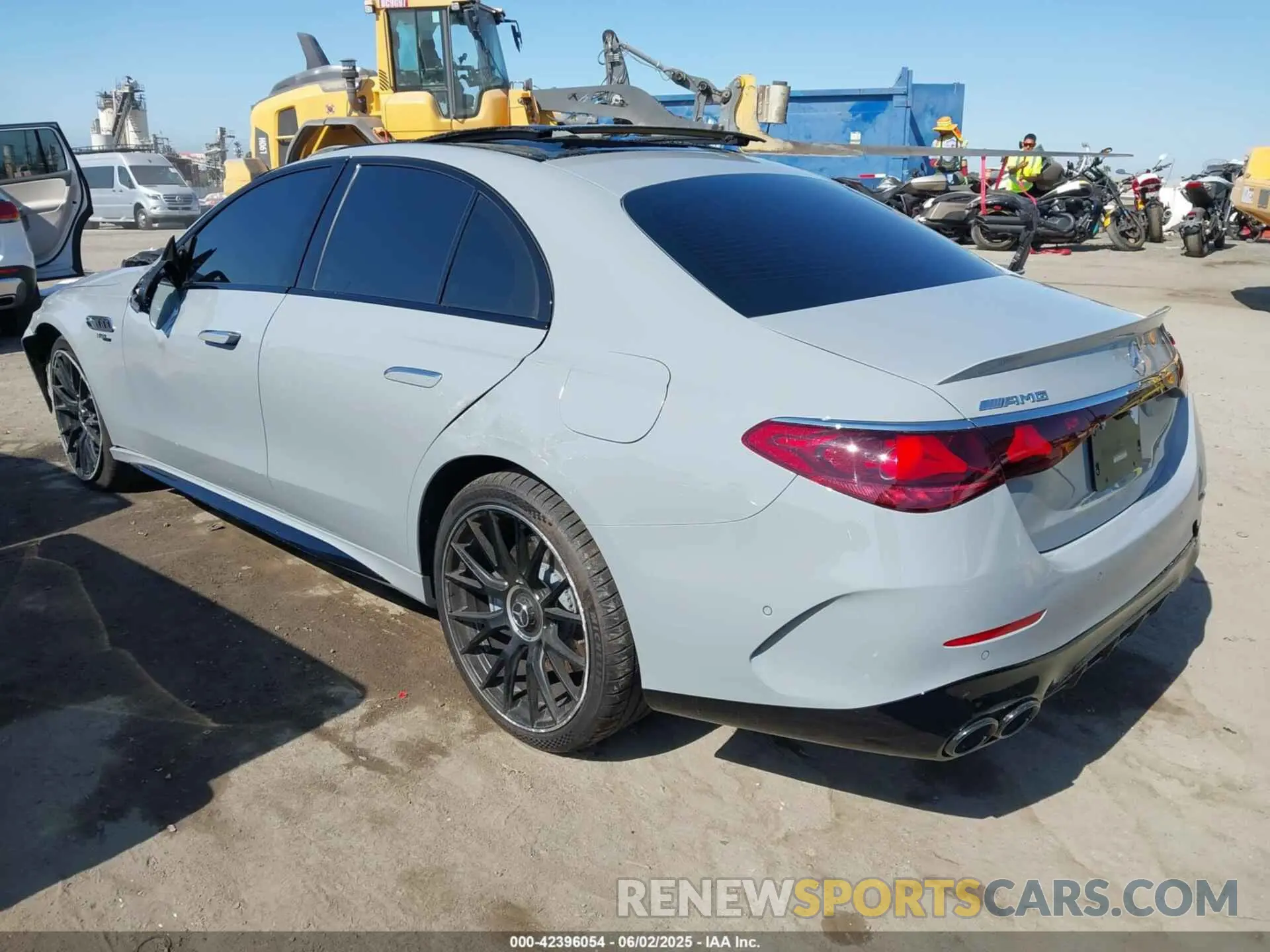 3 Photograph of a damaged car W1KLF6DB4SA150657 MERCEDES-BENZ AMG E 53 E 2025