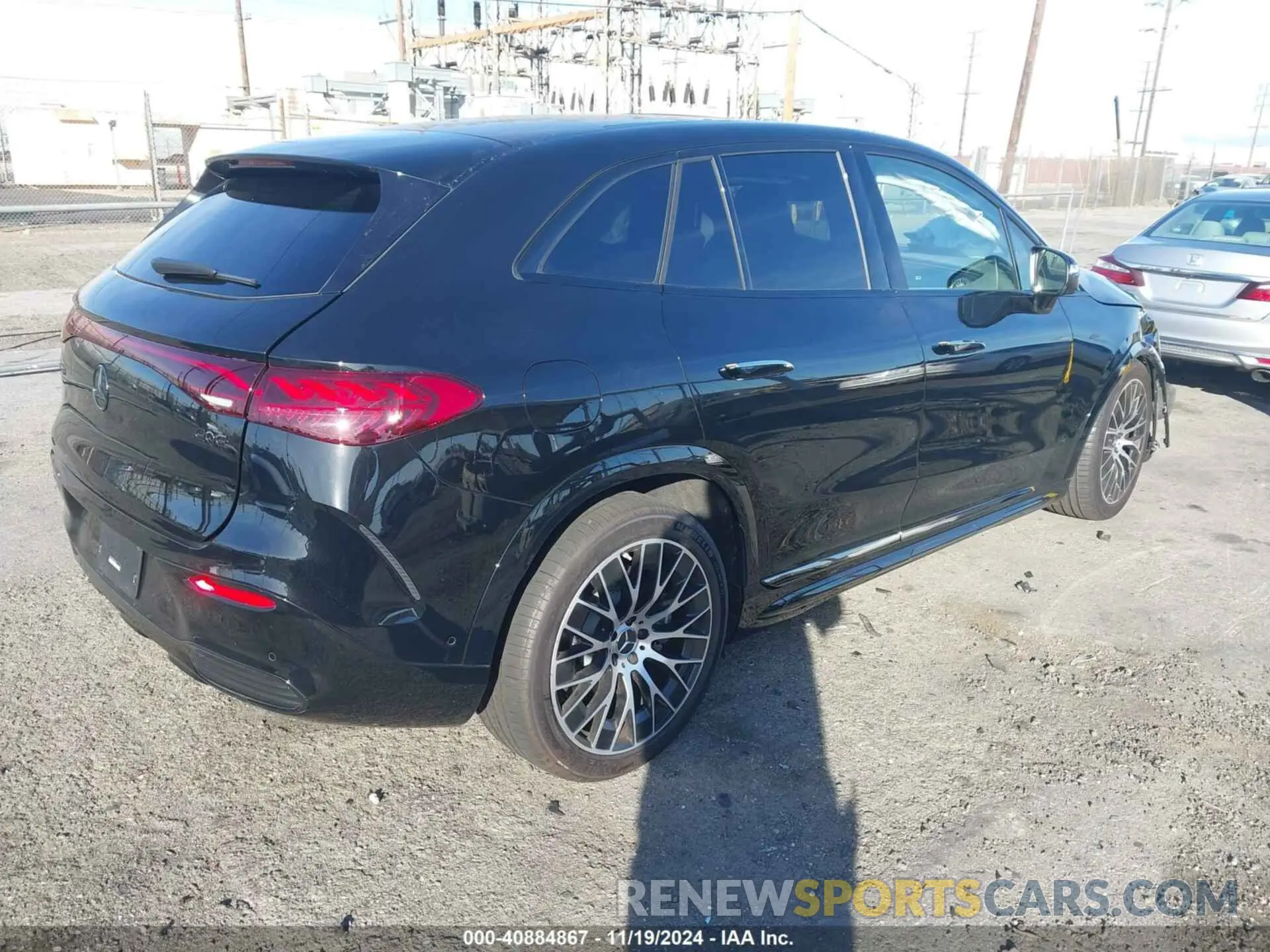 4 Photograph of a damaged car 4JGGM5DB7RA034998 MERCEDES-BENZ AMG EQE SUV 2024