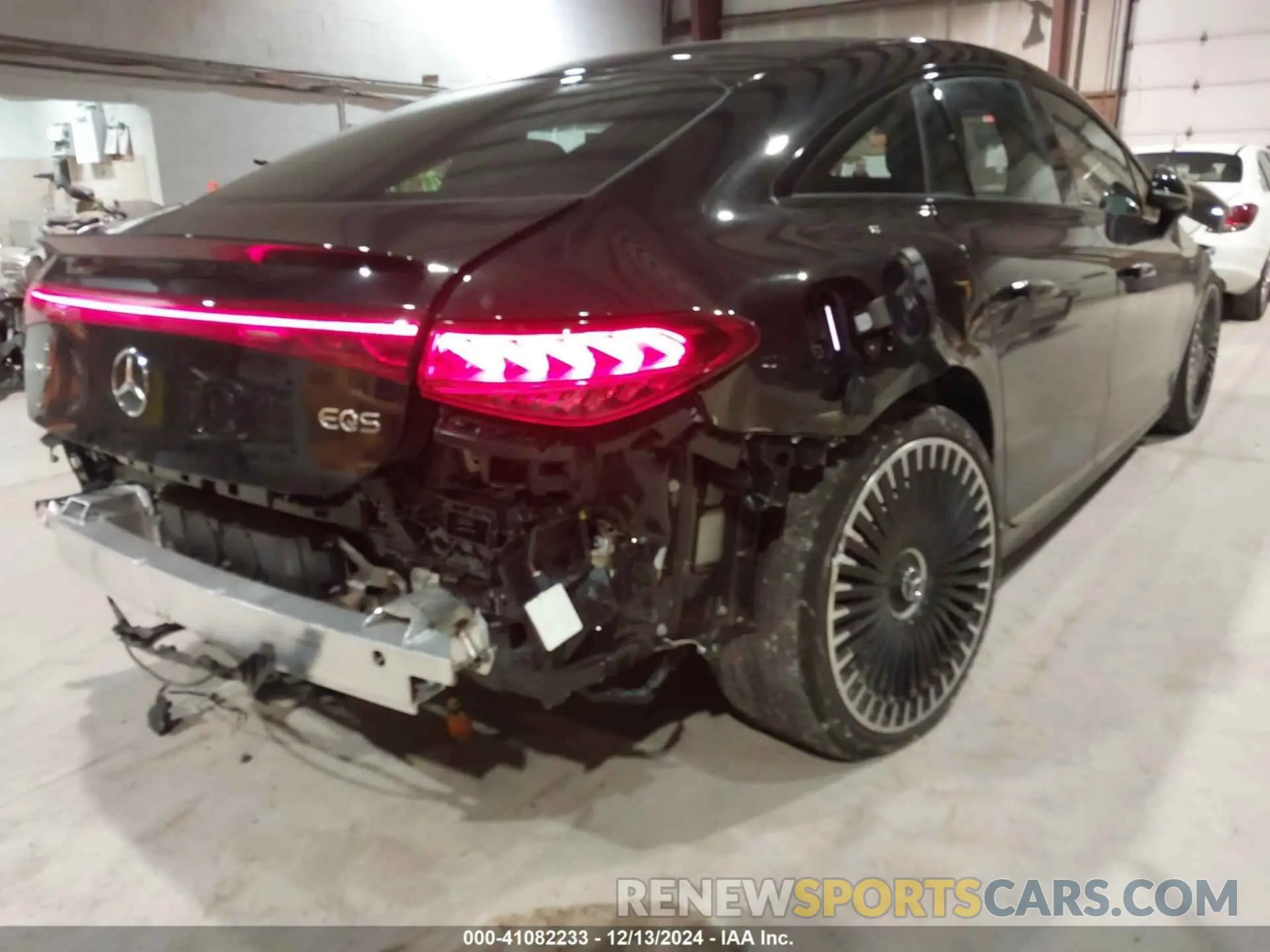 21 Photograph of a damaged car W1KCG5FB1PA040533 MERCEDES-BENZ AMG EQS 2023