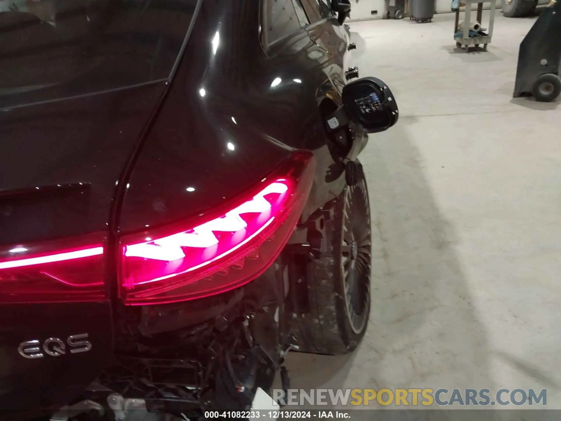 22 Photograph of a damaged car W1KCG5FB1PA040533 MERCEDES-BENZ AMG EQS 2023