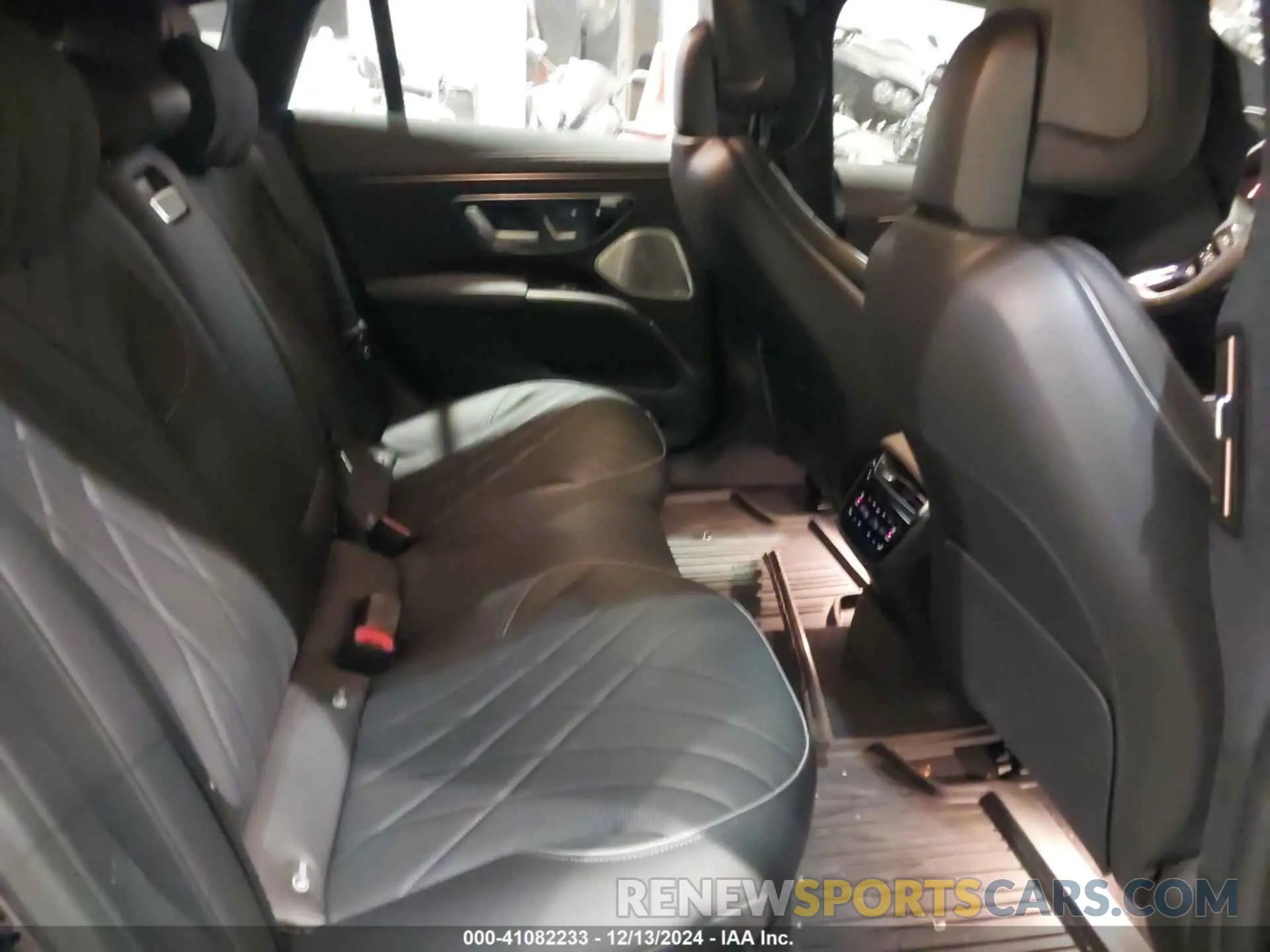 8 Photograph of a damaged car W1KCG5FB1PA040533 MERCEDES-BENZ AMG EQS 2023