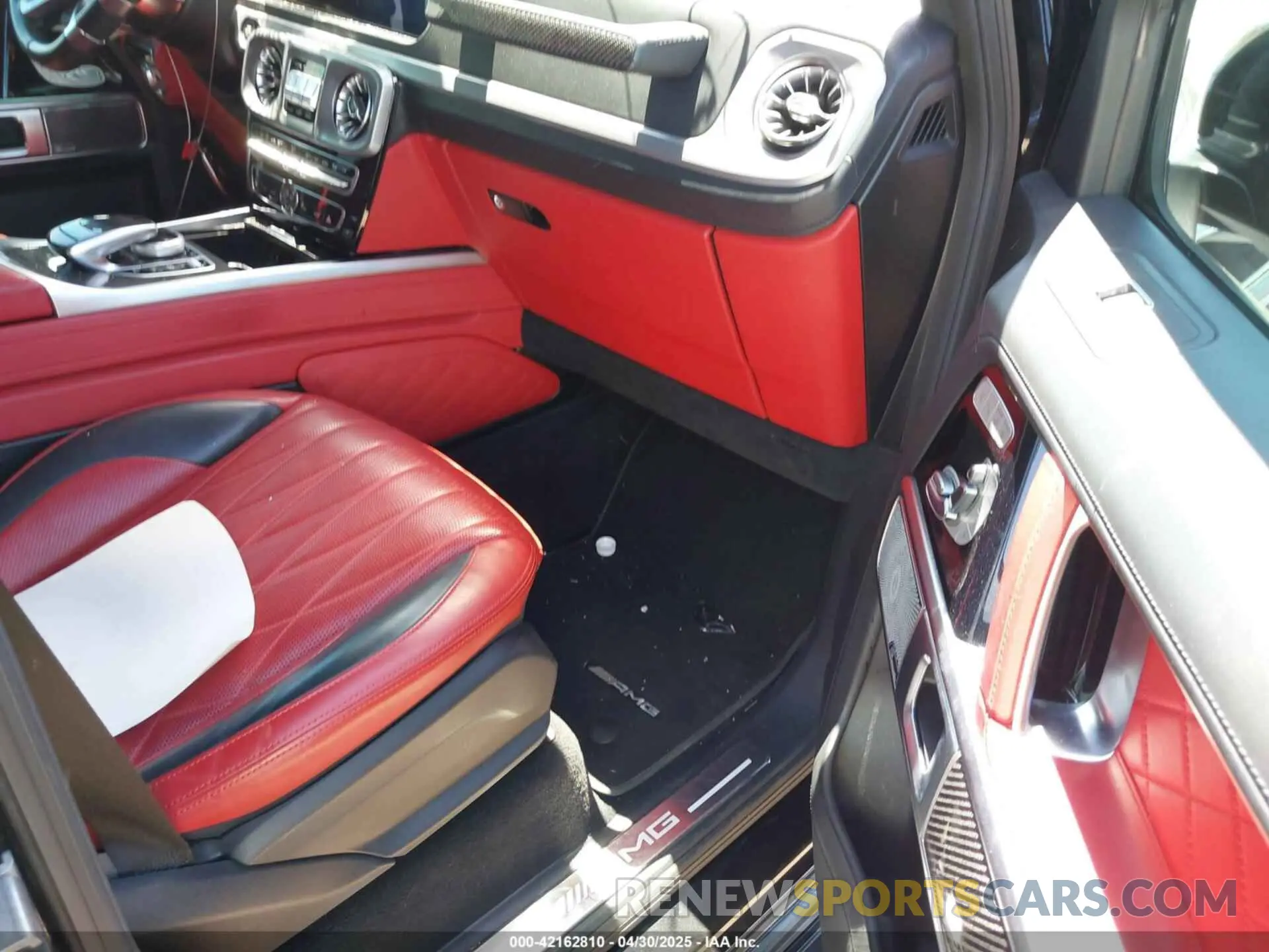 5 Photograph of a damaged car WDCYC7HJ0LX336138 MERCEDES-BENZ AMG G 63 2020