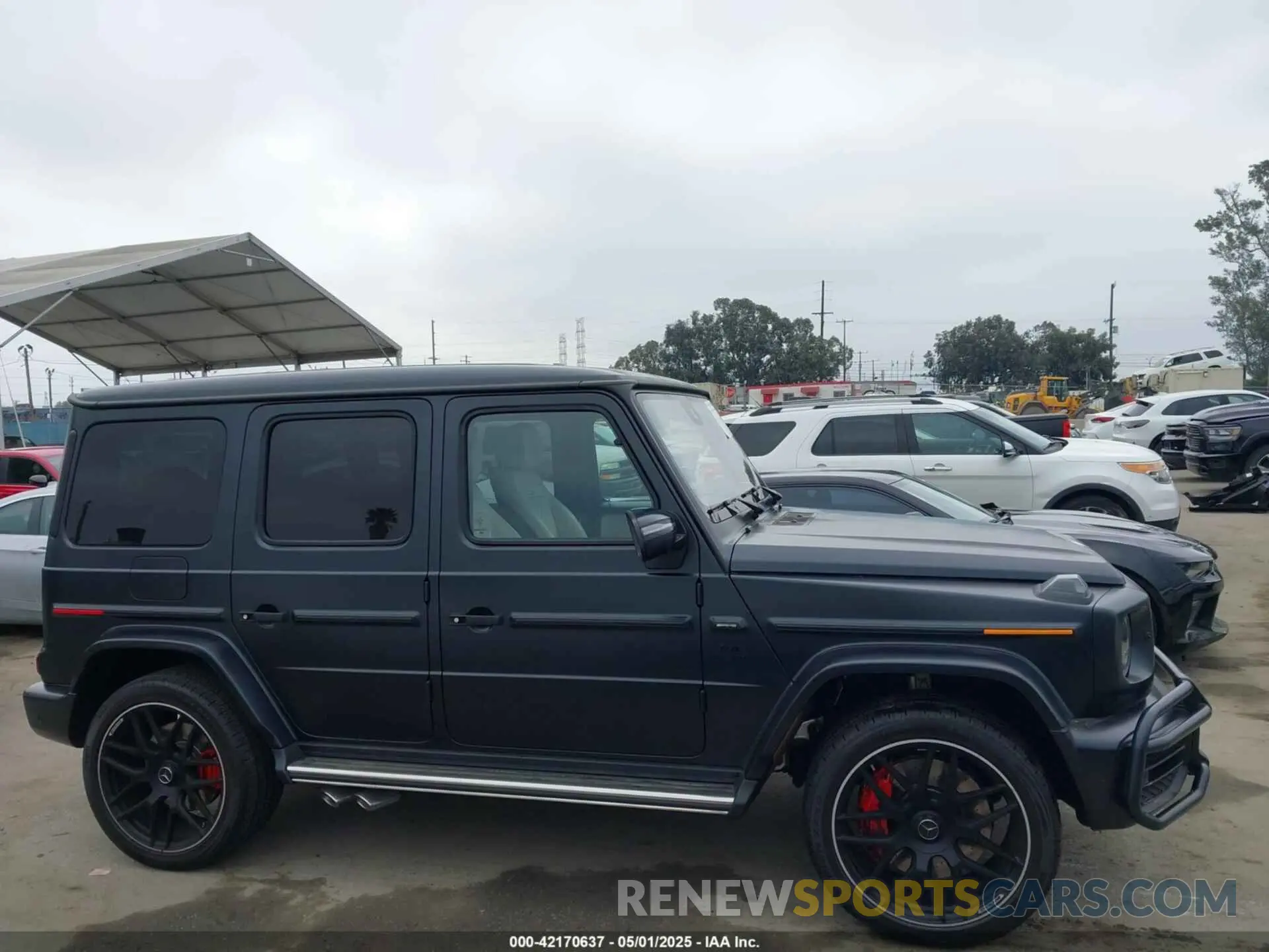12 Photograph of a damaged car W1NYC7HJ2MX423006 MERCEDES-BENZ AMG G 63 2021