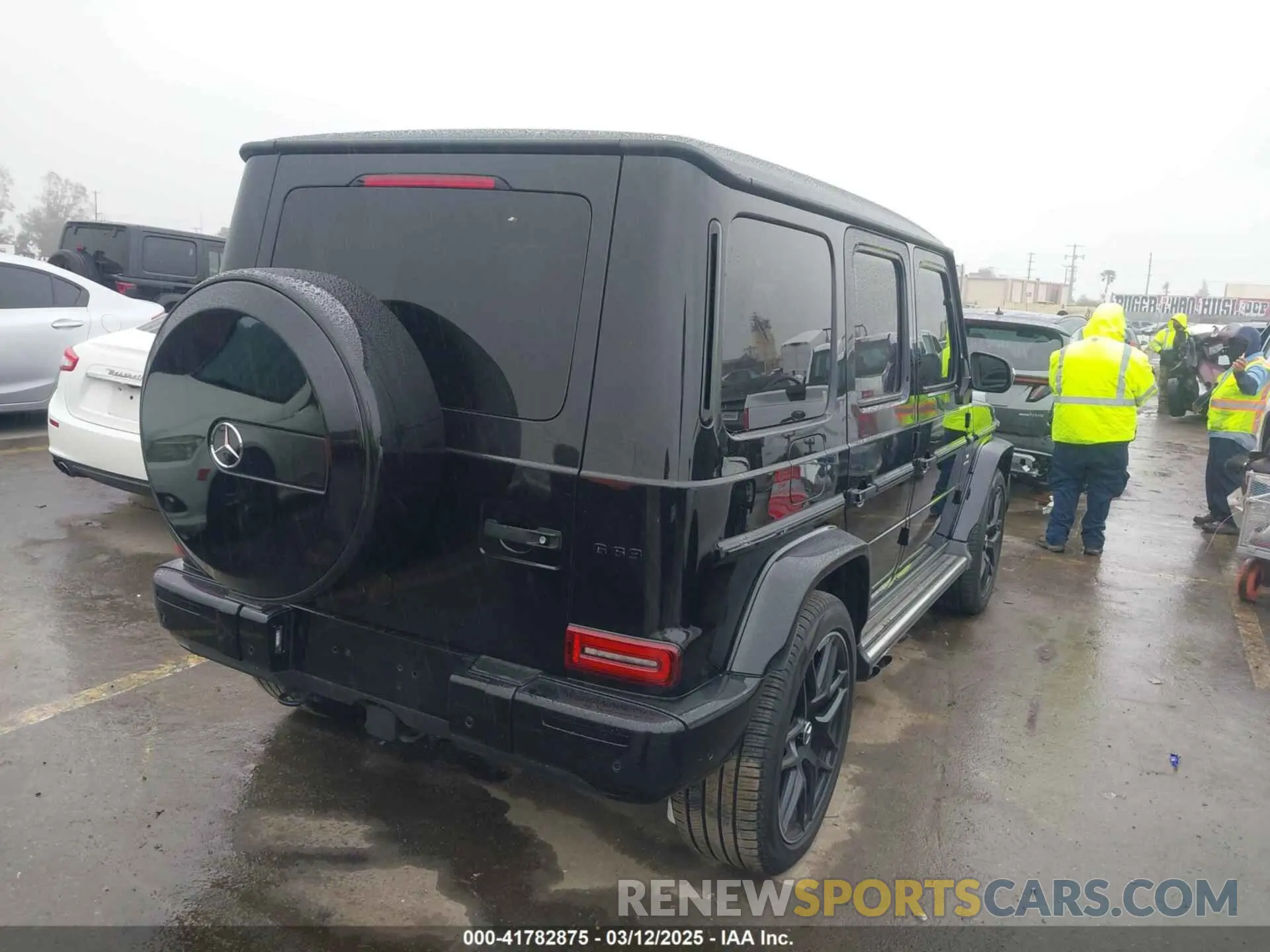 4 Photograph of a damaged car W1NYC7HJ3PX470873 MERCEDES-BENZ AMG G 63 2023