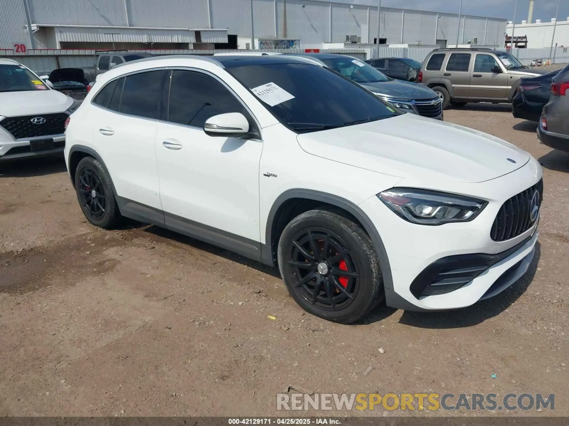 1 Photograph of a damaged car W1N4N5BB3MJ134251 MERCEDES-BENZ AMG GLA 35 2021