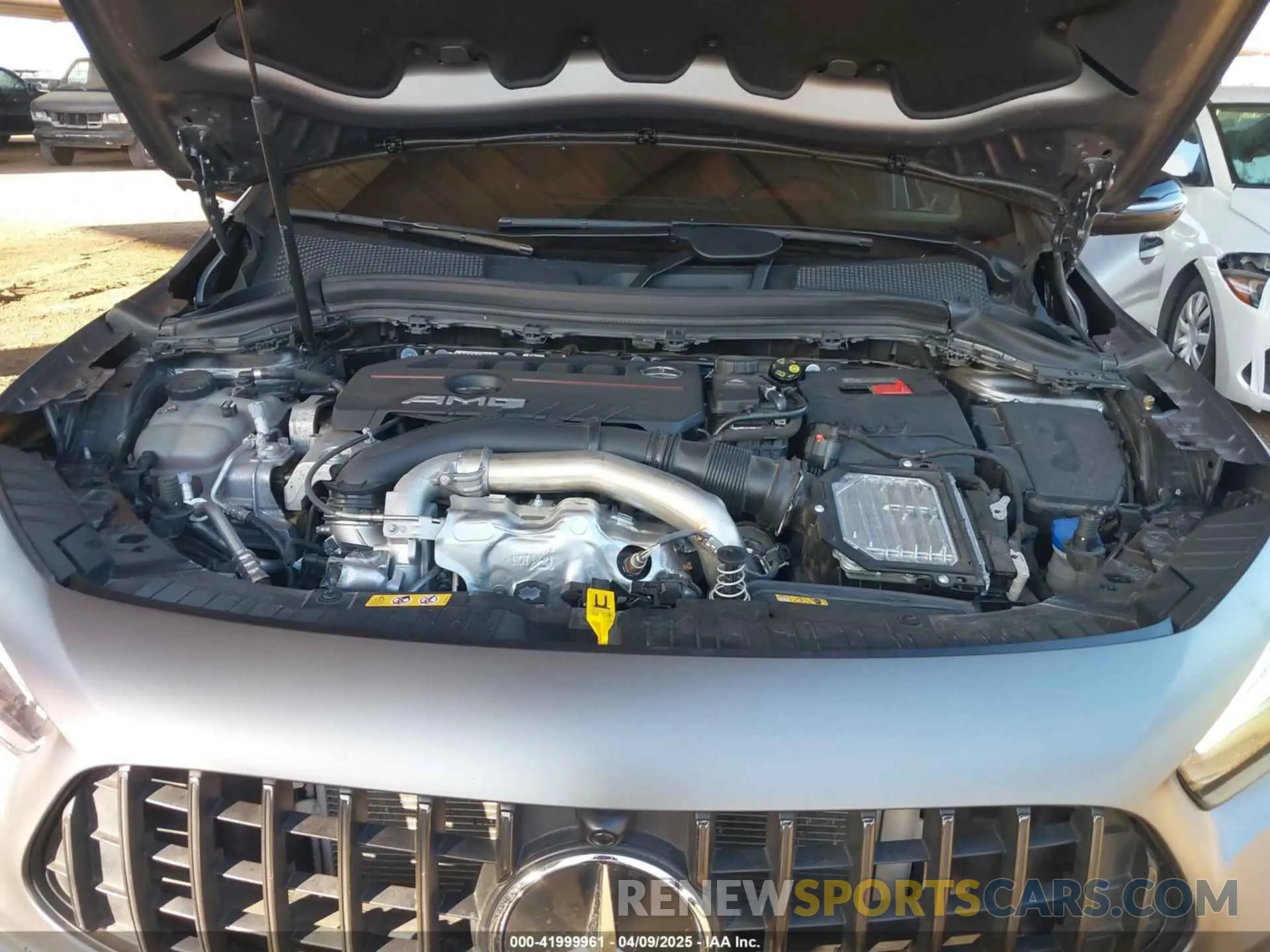 10 Photograph of a damaged car W1N4N5BB9RJ618030 MERCEDES-BENZ AMG GLA 35 2024
