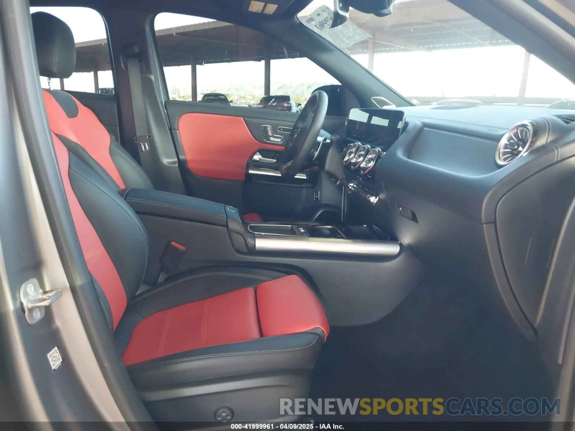 5 Photograph of a damaged car W1N4N5BB9RJ618030 MERCEDES-BENZ AMG GLA 35 2024