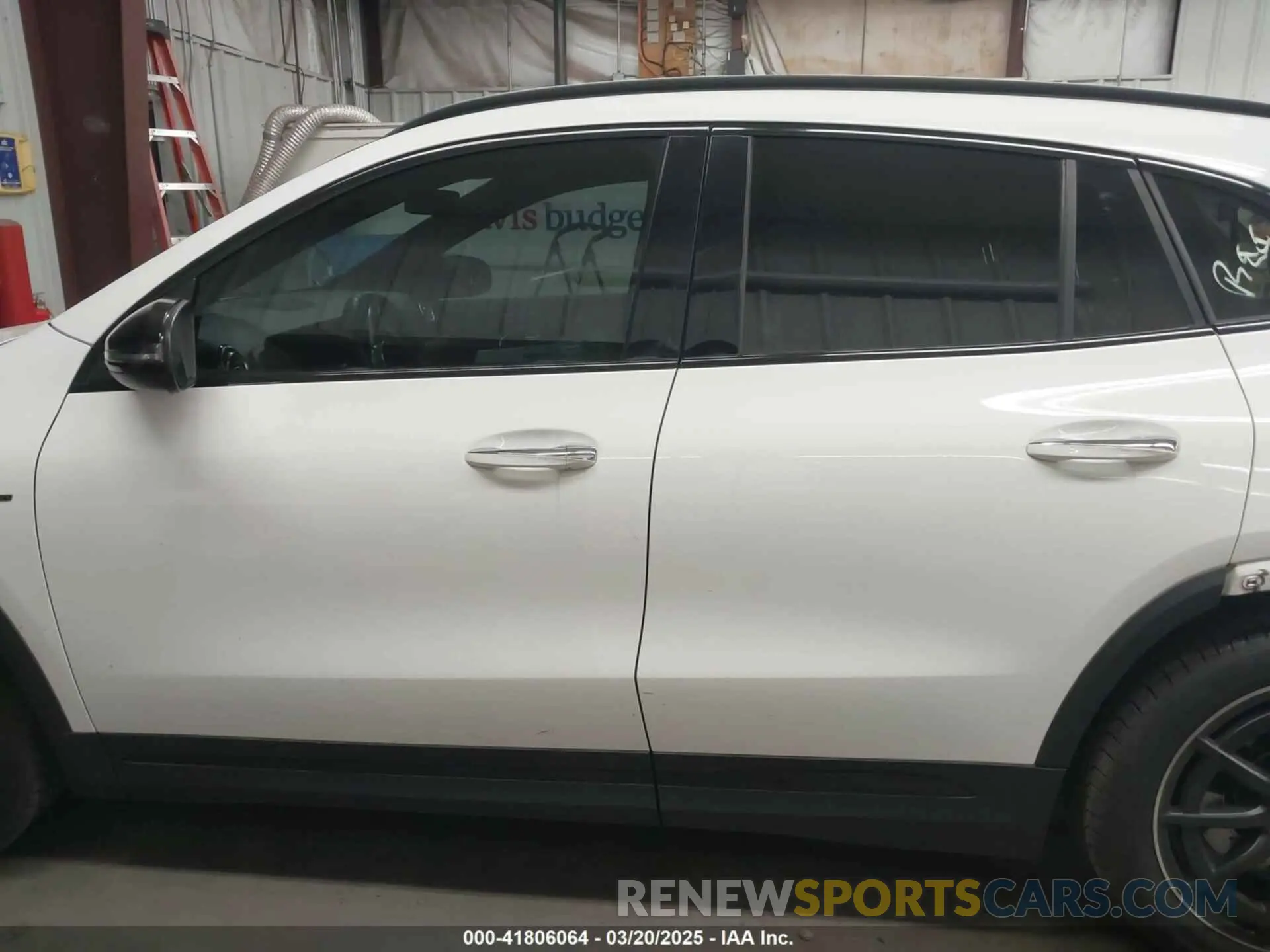 15 Photograph of a damaged car W1N4N5DB4MJ218155 MERCEDES-BENZ AMG GLA 45 2021