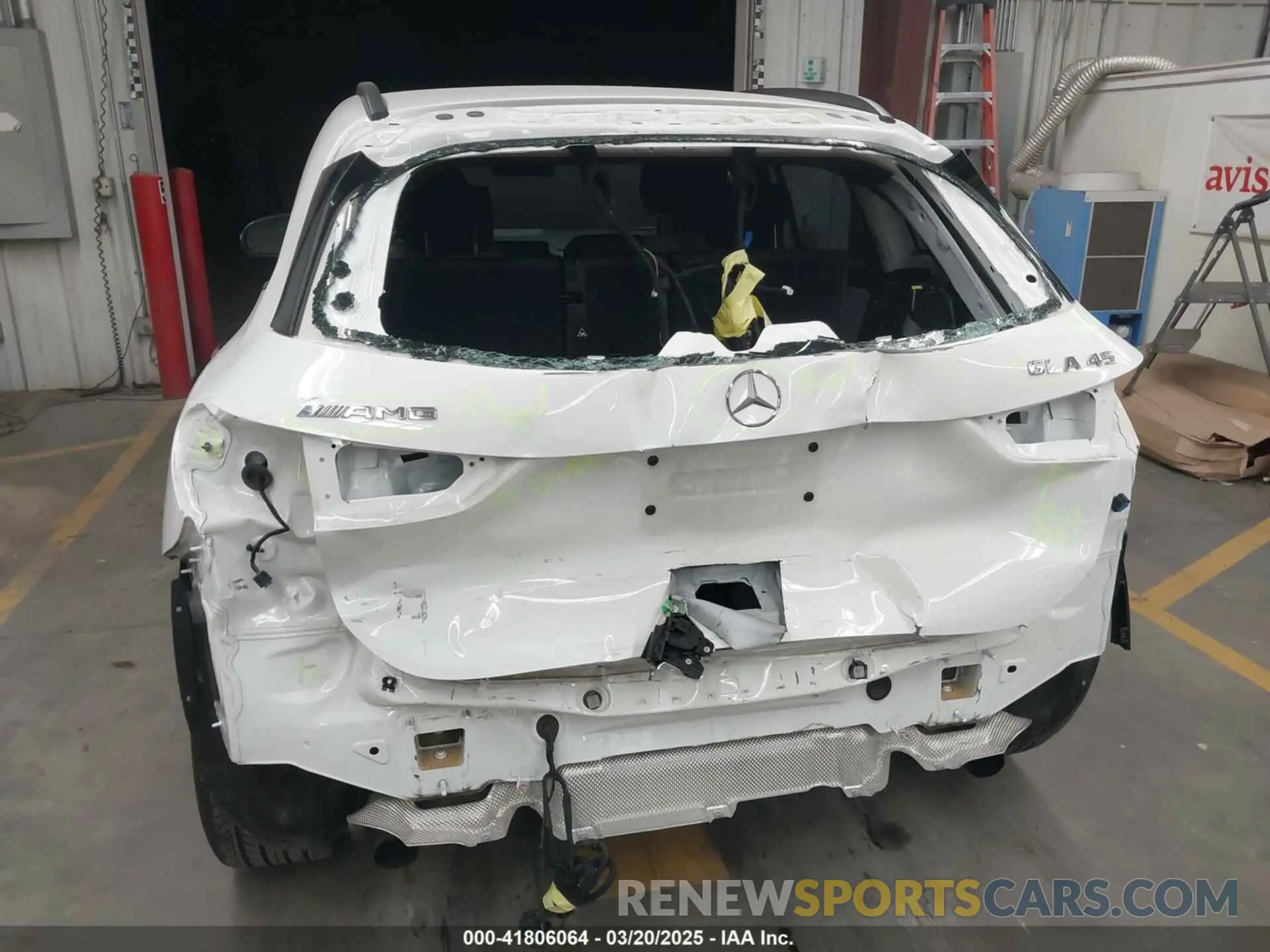 6 Photograph of a damaged car W1N4N5DB4MJ218155 MERCEDES-BENZ AMG GLA 45 2021
