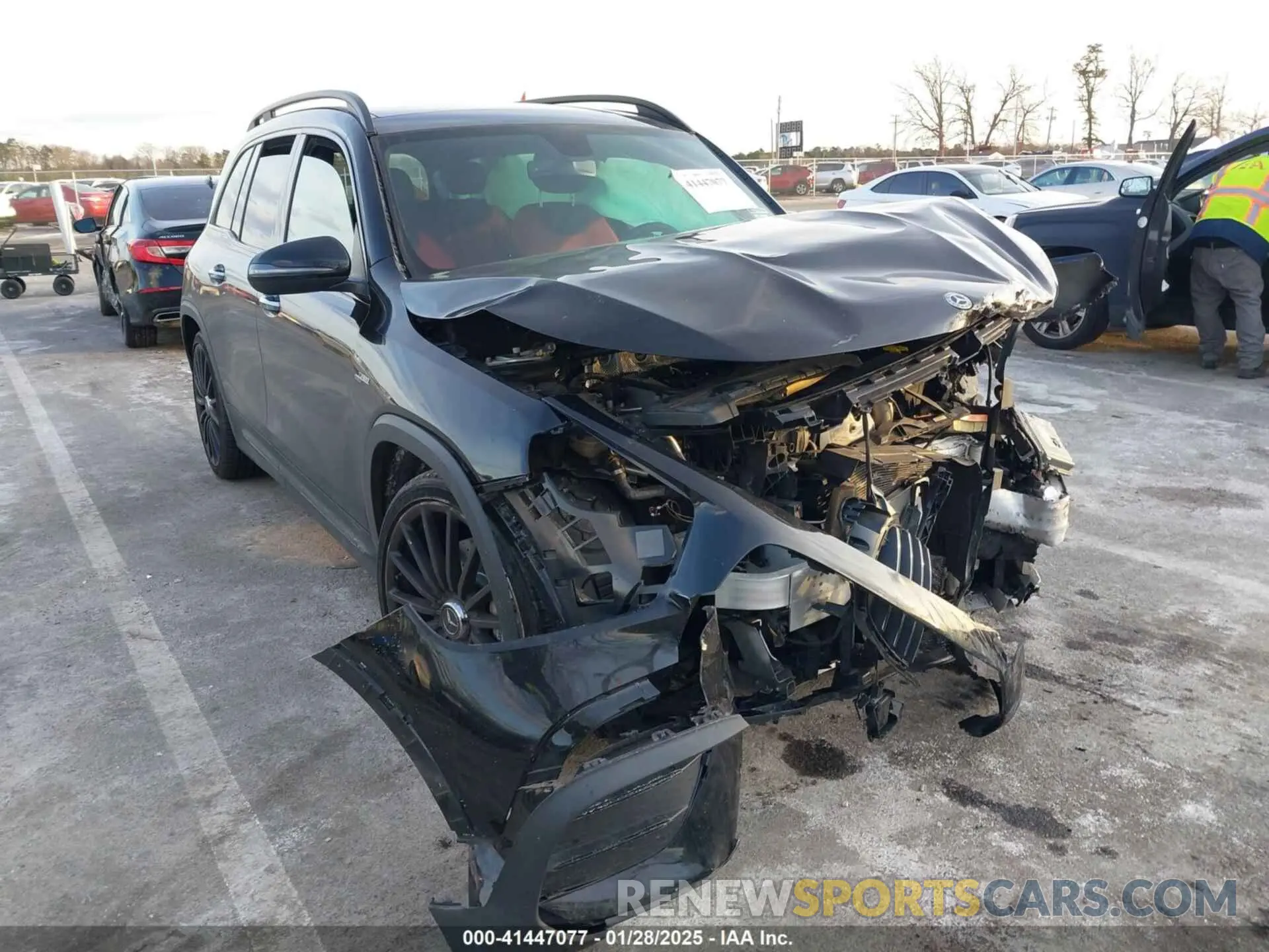 1 Photograph of a damaged car W1N4M5BB4MW082439 MERCEDES-BENZ AMG GLB 35 2021