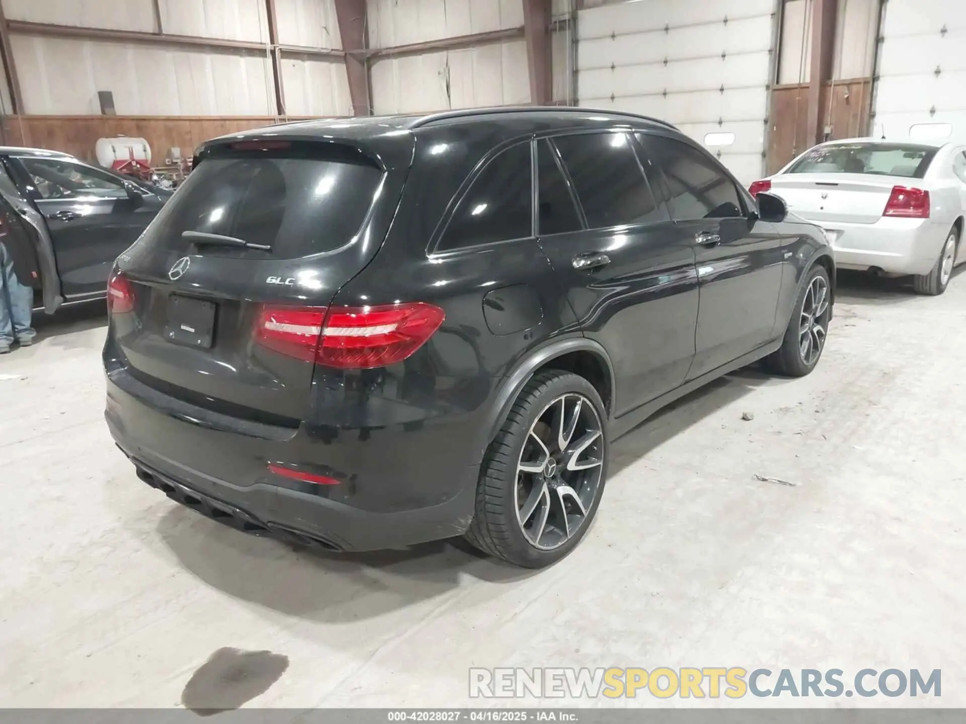 4 Photograph of a damaged car WDC0G6EB6KF588621 MERCEDES-BENZ AMG GLC 43 2019