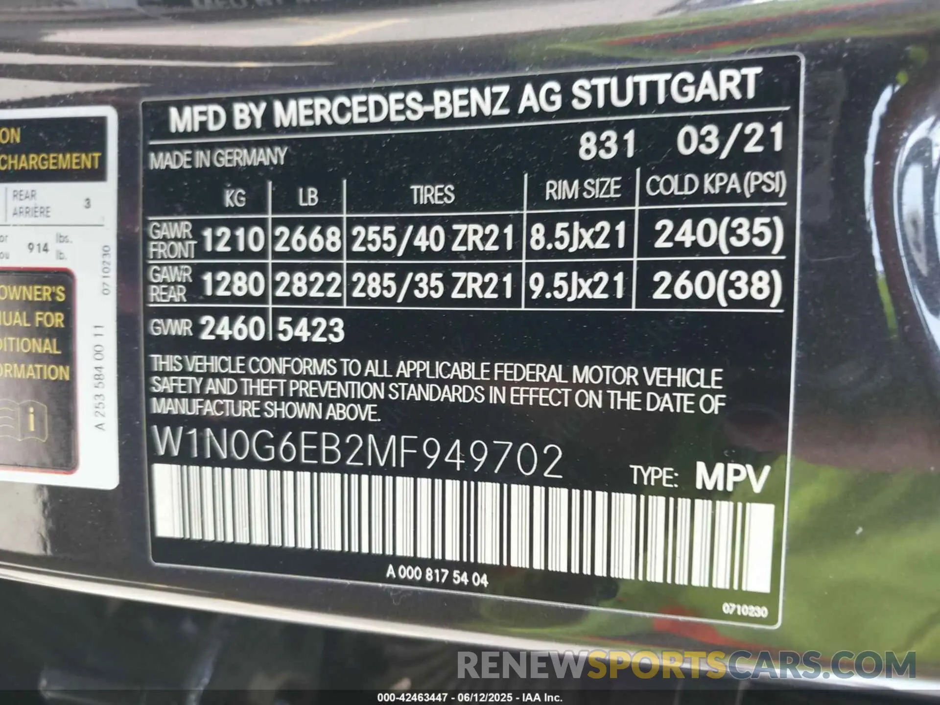 9 Photograph of a damaged car W1N0G6EB2MF949702 MERCEDES-BENZ AMG GLC 43 2021