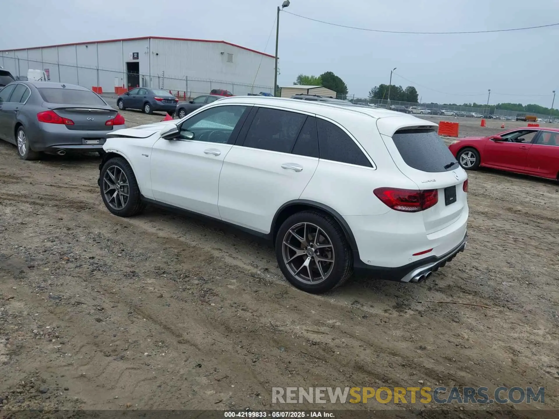 3 Photograph of a damaged car W1N0G6EB4NG120917 MERCEDES-BENZ AMG GLC 43 2022