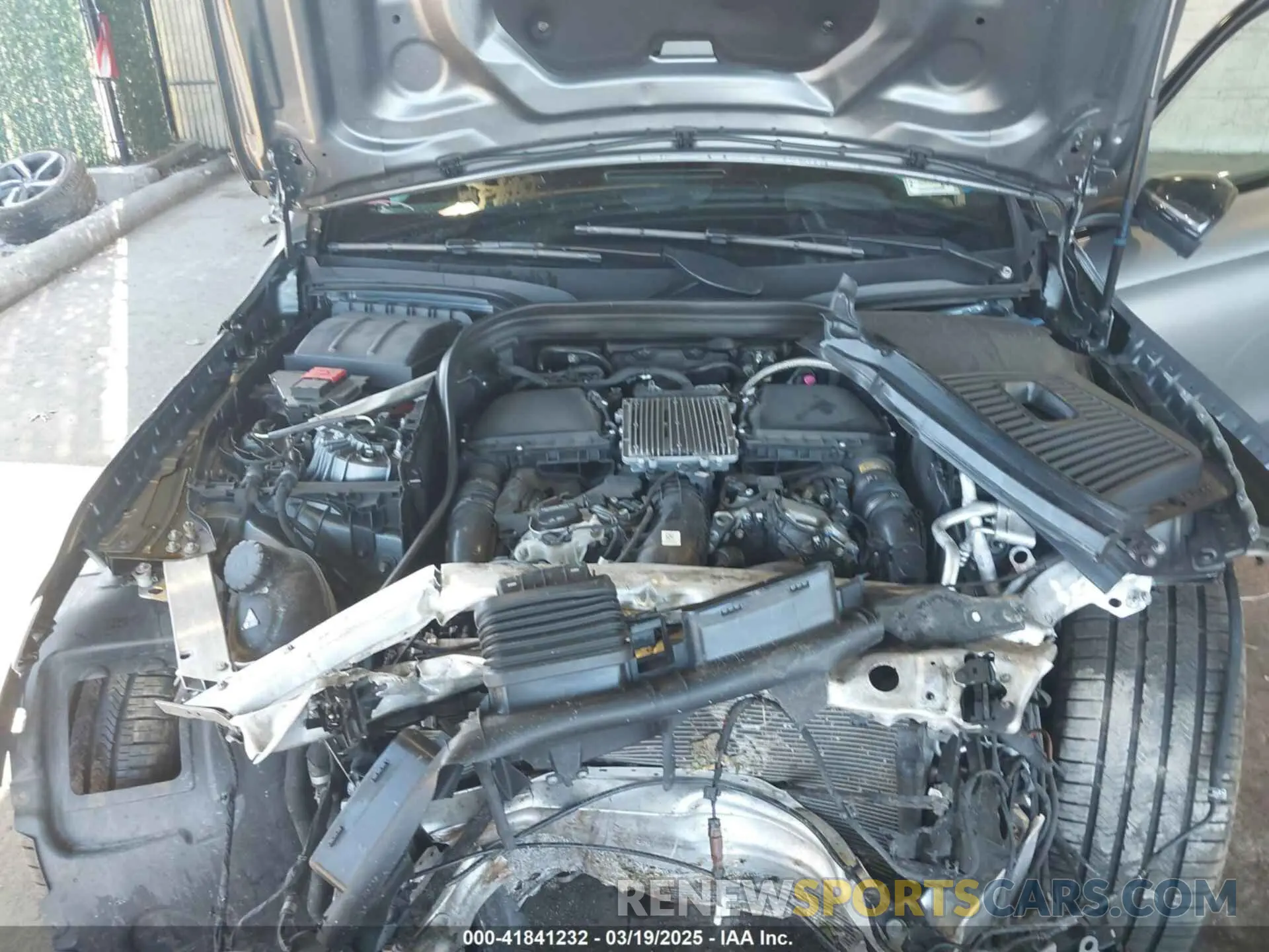 10 Photograph of a damaged car W1N0G6EB7NG023601 MERCEDES-BENZ AMG GLC 43 2022