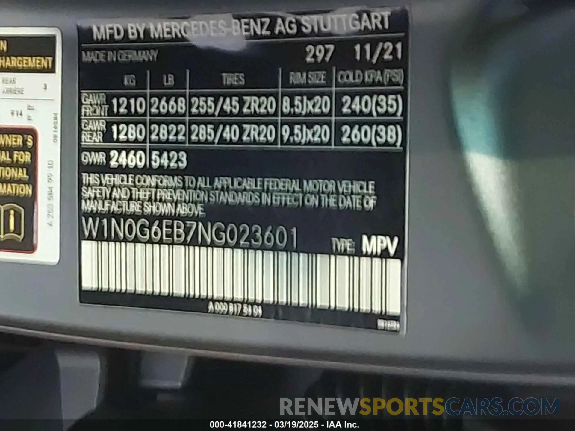 9 Photograph of a damaged car W1N0G6EB7NG023601 MERCEDES-BENZ AMG GLC 43 2022