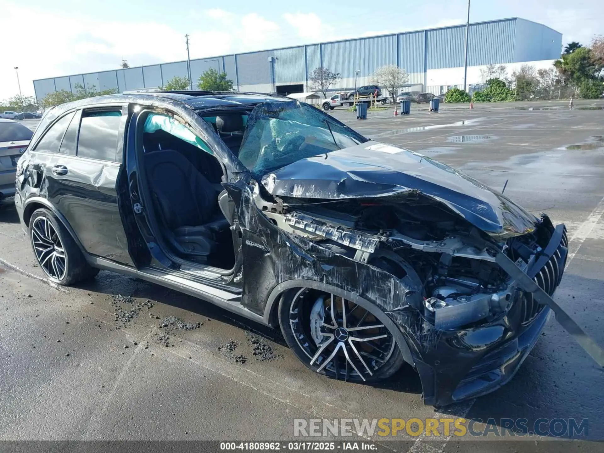 6 Photograph of a damaged car W1N0G6EB7NV329970 MERCEDES-BENZ AMG GLC 43 2022