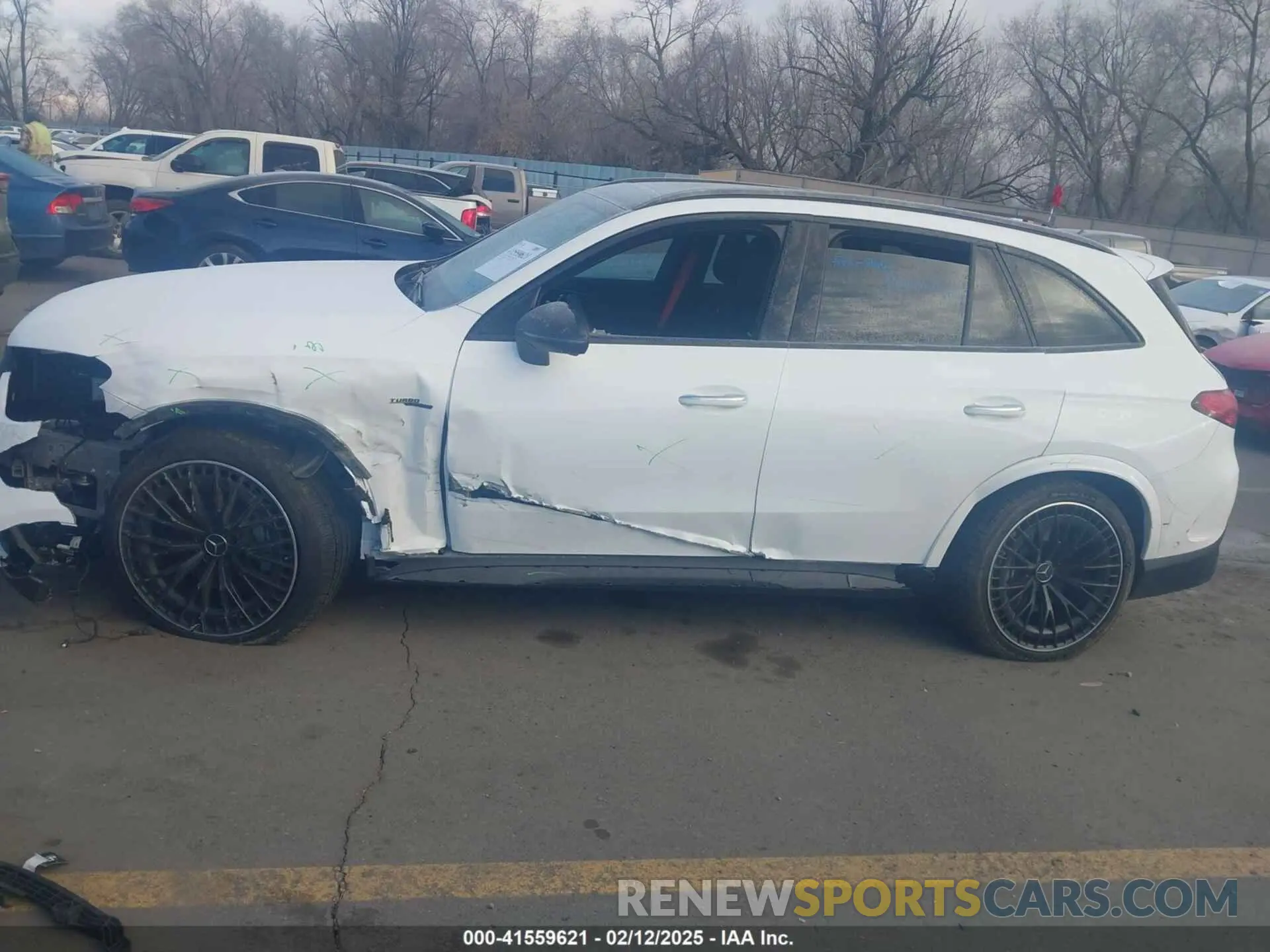 15 Photograph of a damaged car W1NKM8HB9RF218488 MERCEDES-BENZ AMG GLC 43 2024