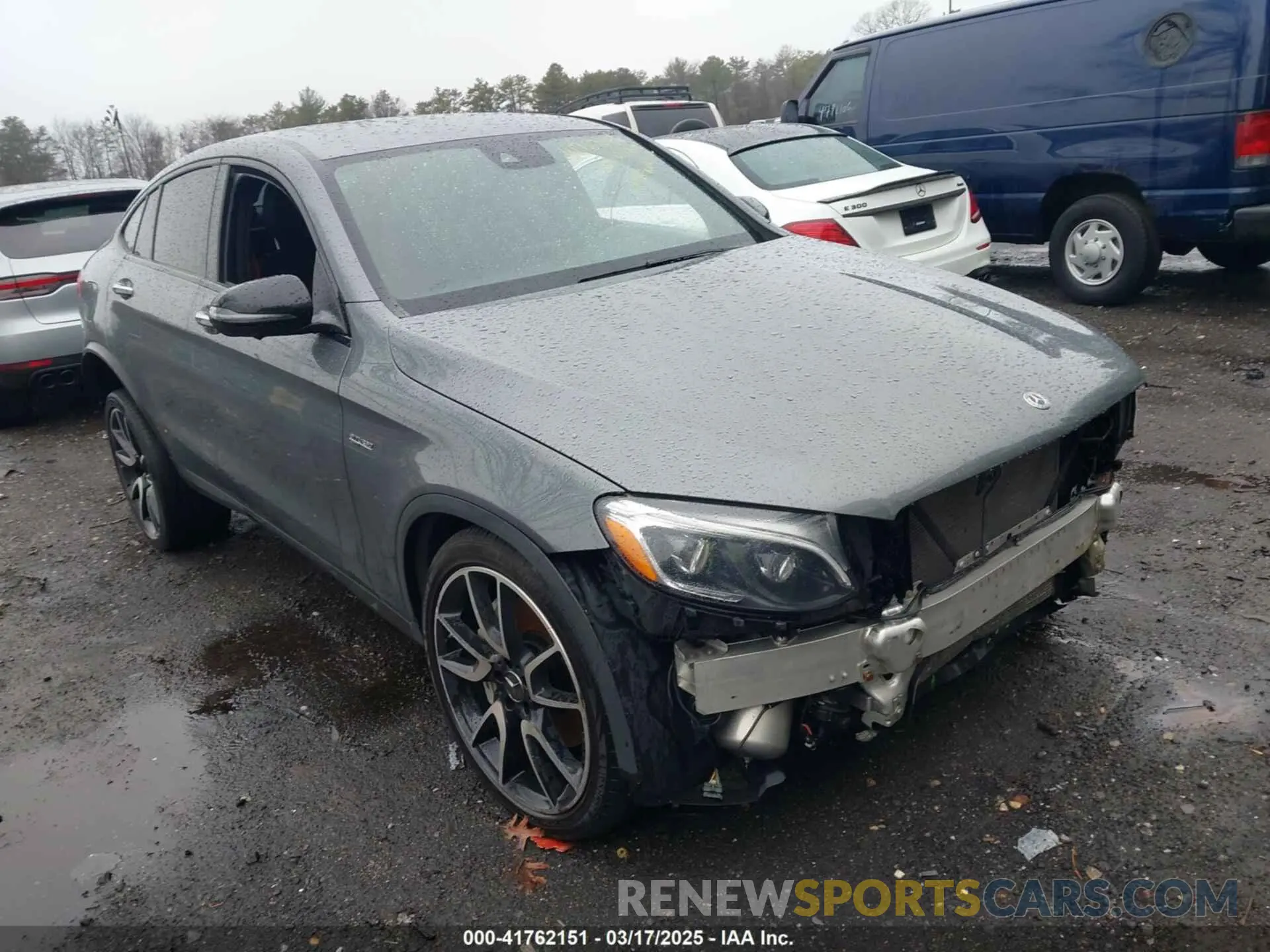 1 Photograph of a damaged car WDC0J6EB0KF637507 MERCEDES-BENZ AMG GLC 43 COUPE 2019