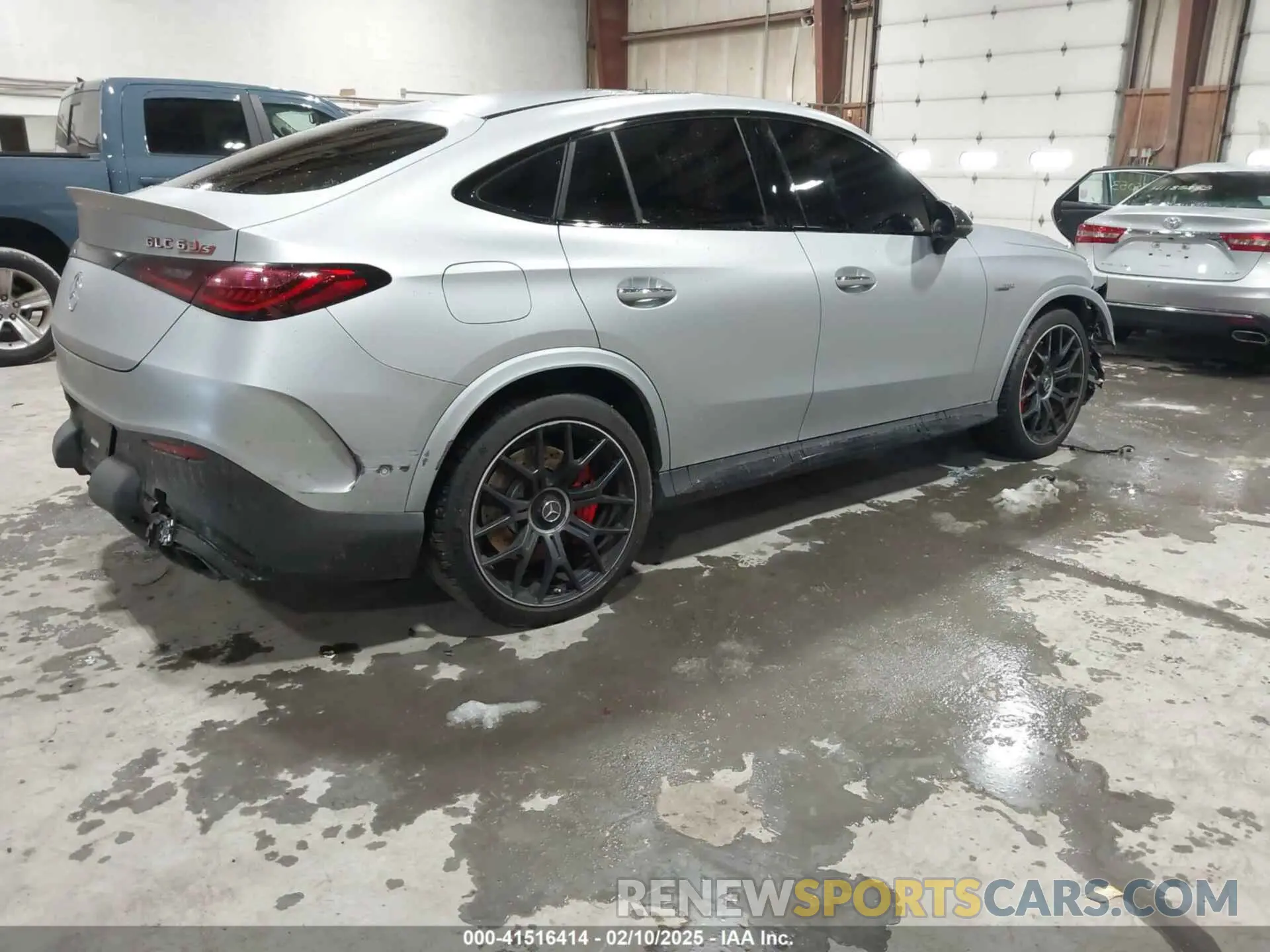 4 Фотография поврежденного автомобиля W1NKJ8AB8SF272826 MERCEDES-BENZ AMG GLC 63 COUPE 2025