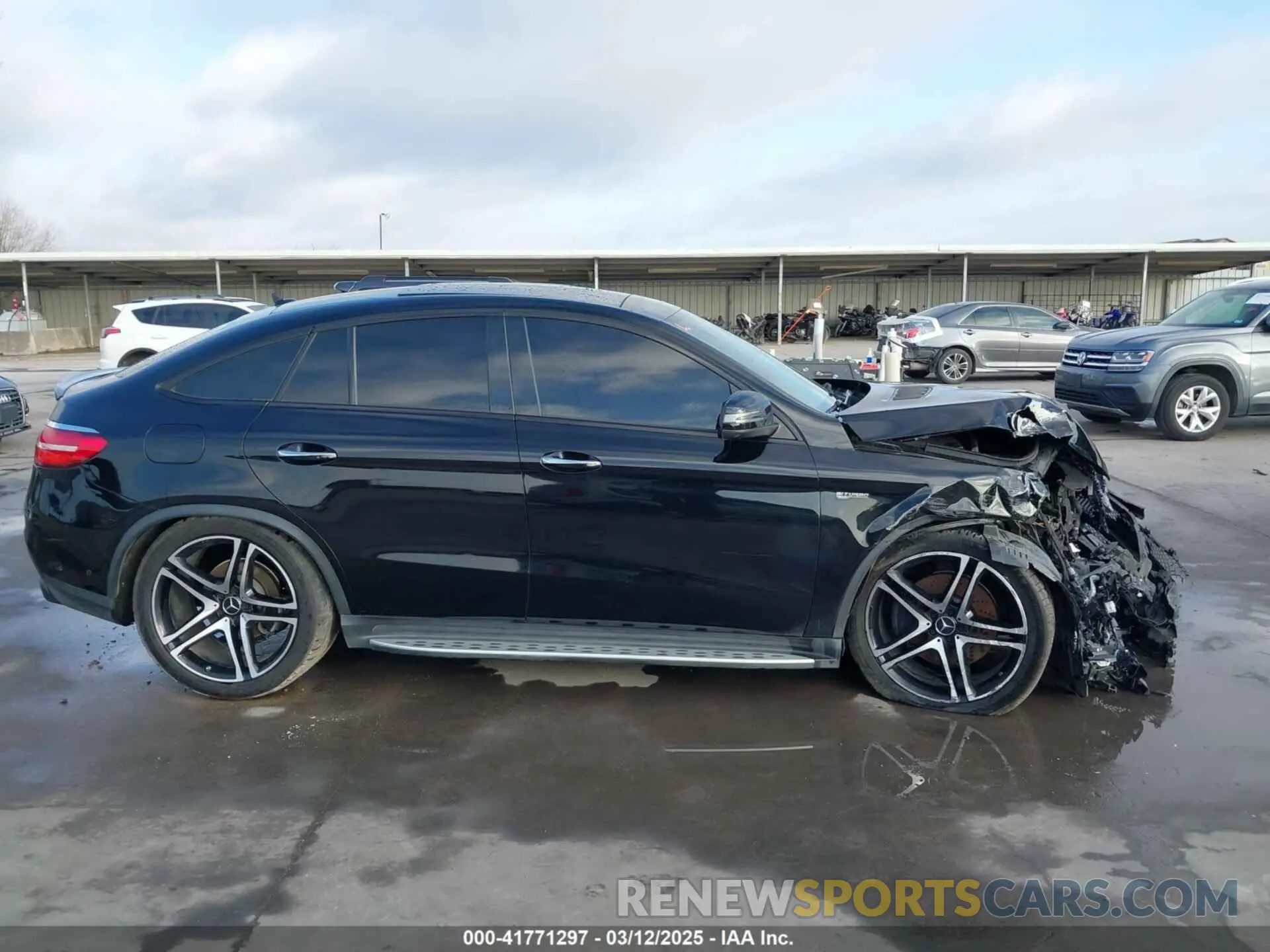 13 Photograph of a damaged car 4JGED6EB7KA135699 MERCEDES-BENZ AMG GLE 43 COUPE 2019