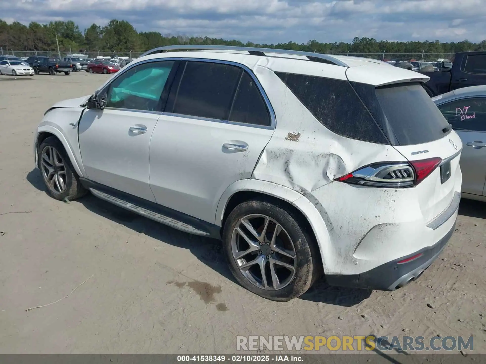3 Photograph of a damaged car 4JGFB6BB2MA287729 MERCEDES-BENZ AMG GLE 53 2021
