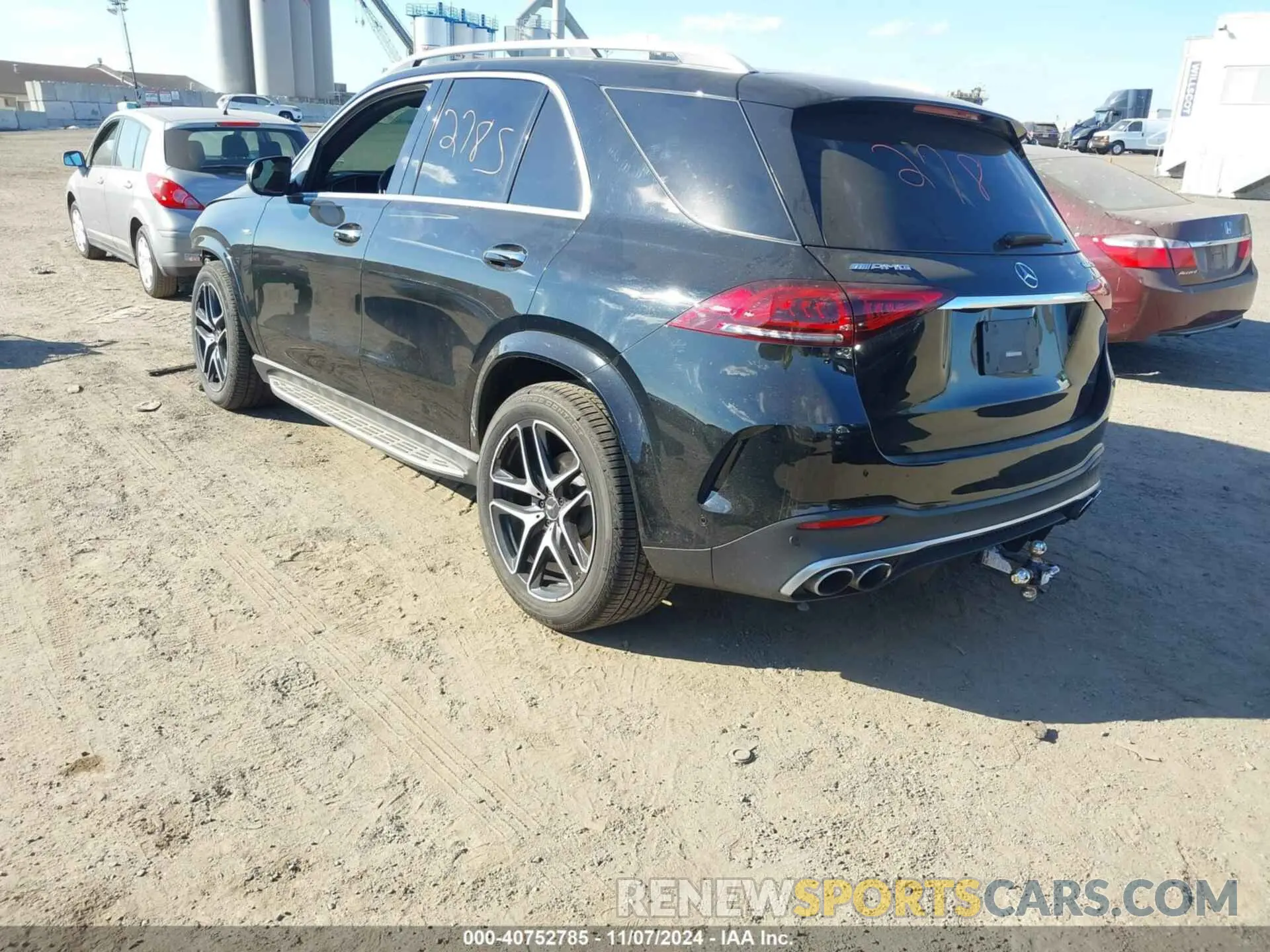3 Фотография поврежденного автомобиля 4JGFB6BB6MA319808 MERCEDES-BENZ AMG GLE 53 2021