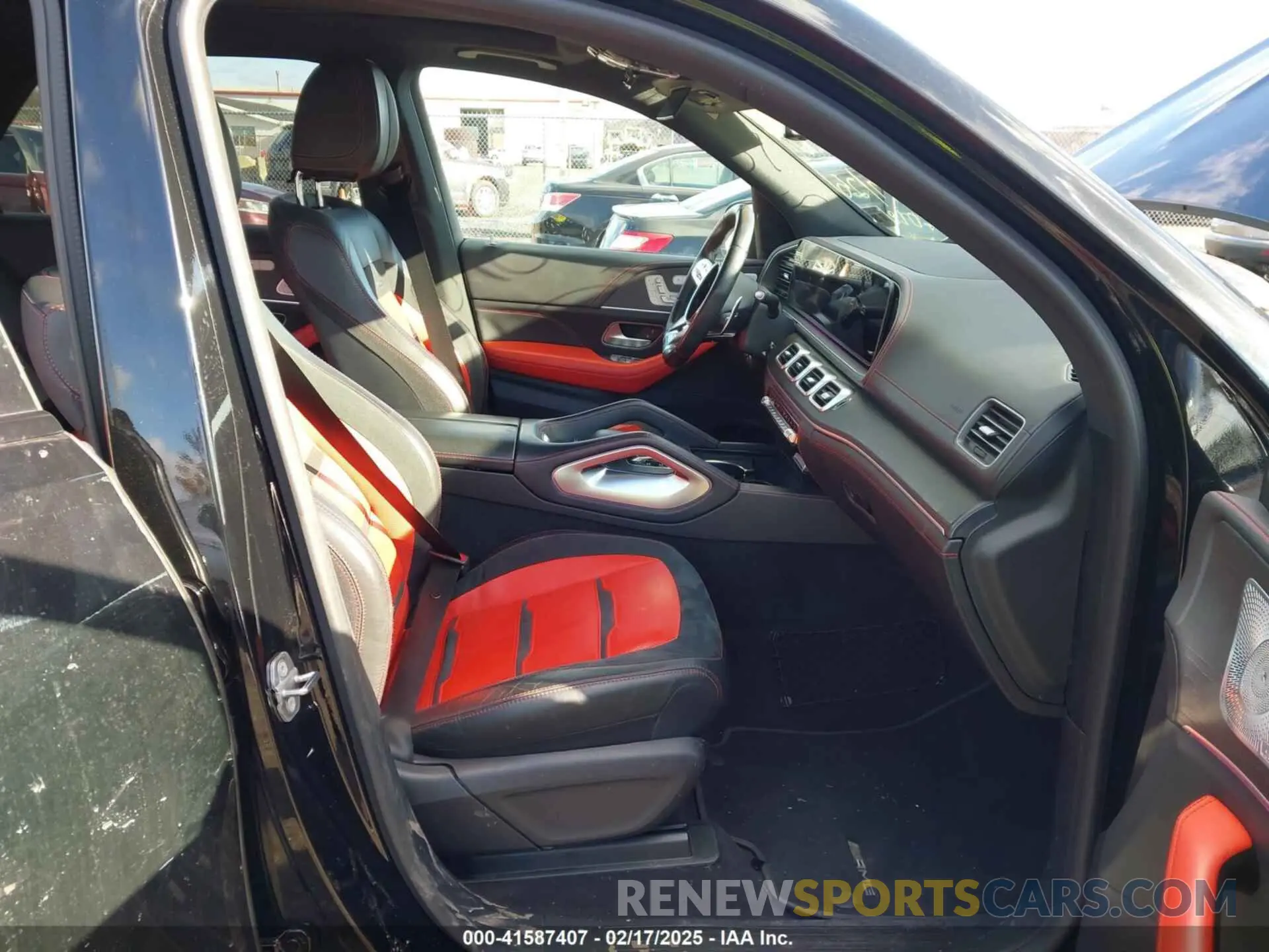 5 Photograph of a damaged car 4JGFB6BB8MA302153 MERCEDES-BENZ AMG GLE 53 2021
