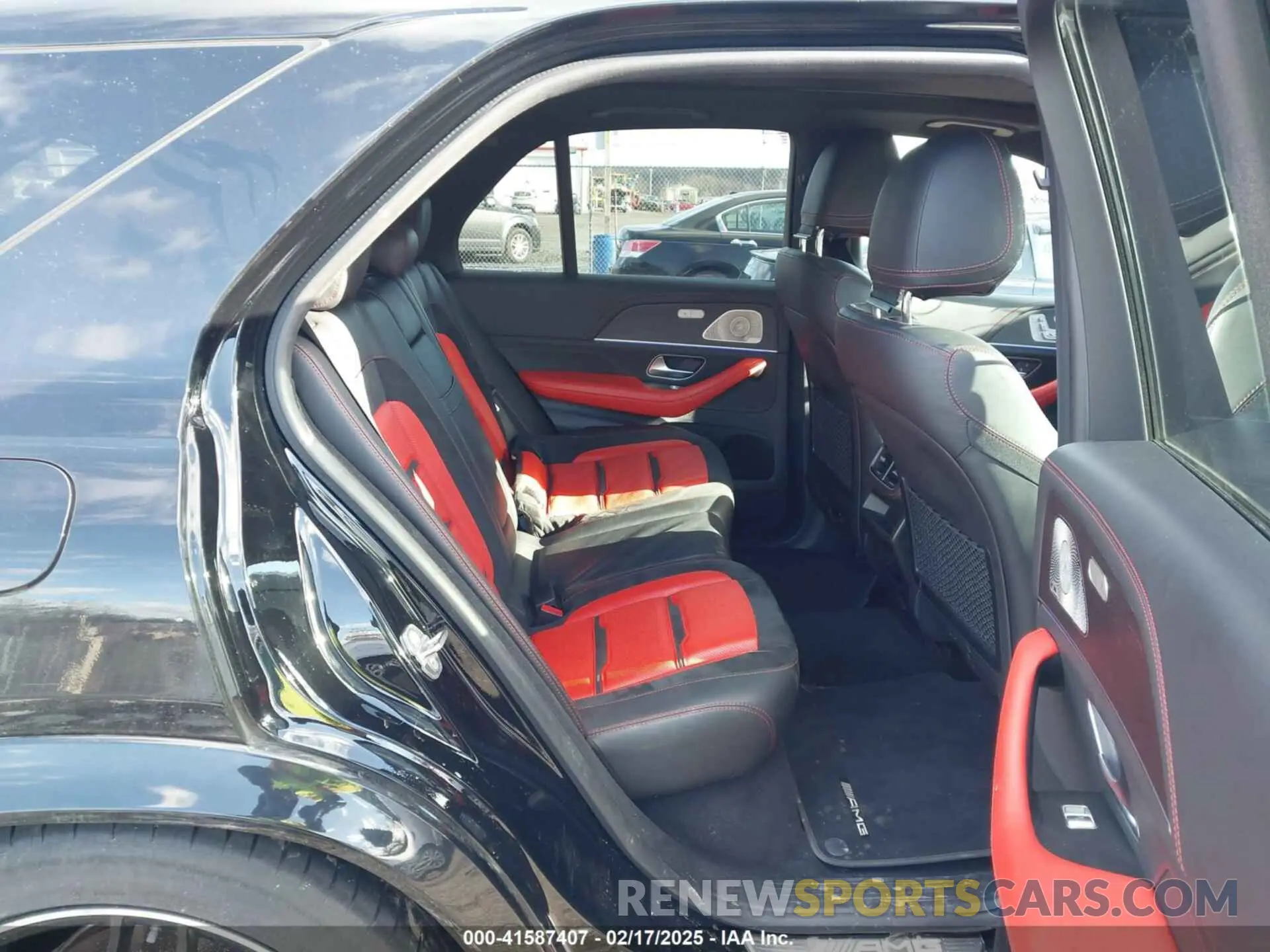 8 Photograph of a damaged car 4JGFB6BB8MA302153 MERCEDES-BENZ AMG GLE 53 2021