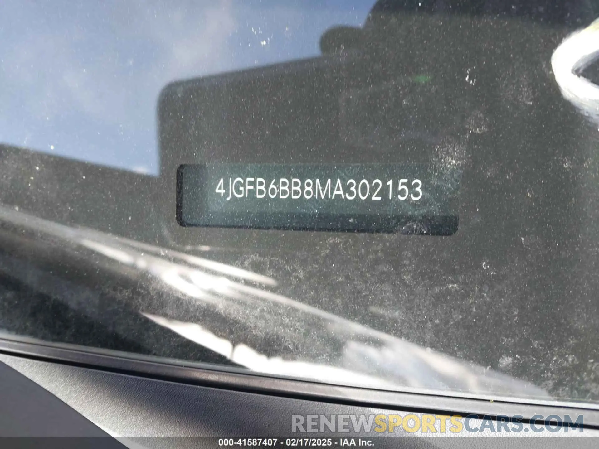 9 Photograph of a damaged car 4JGFB6BB8MA302153 MERCEDES-BENZ AMG GLE 53 2021