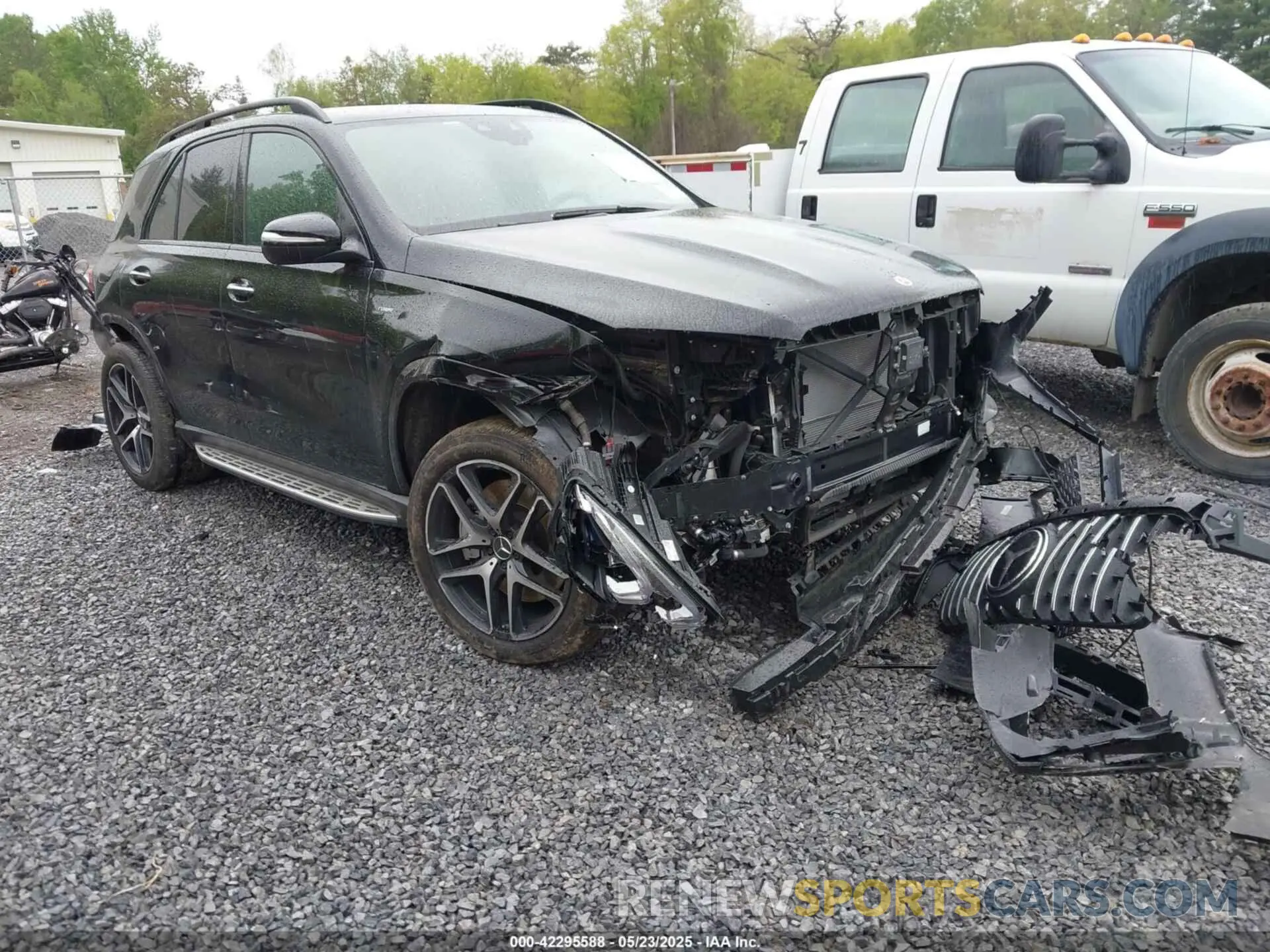 1 Фотография поврежденного автомобиля 4JGFB6BBXMA531465 MERCEDES-BENZ AMG GLE 53 2021