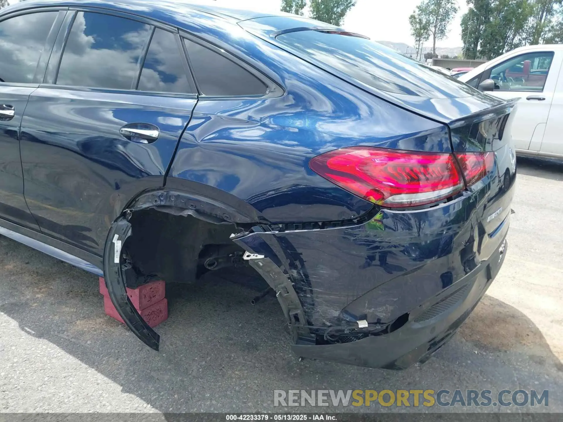 6 Photograph of a damaged car 4JGFD6BB2MA447215 MERCEDES-BENZ AMG GLE 53 COUPE 2021