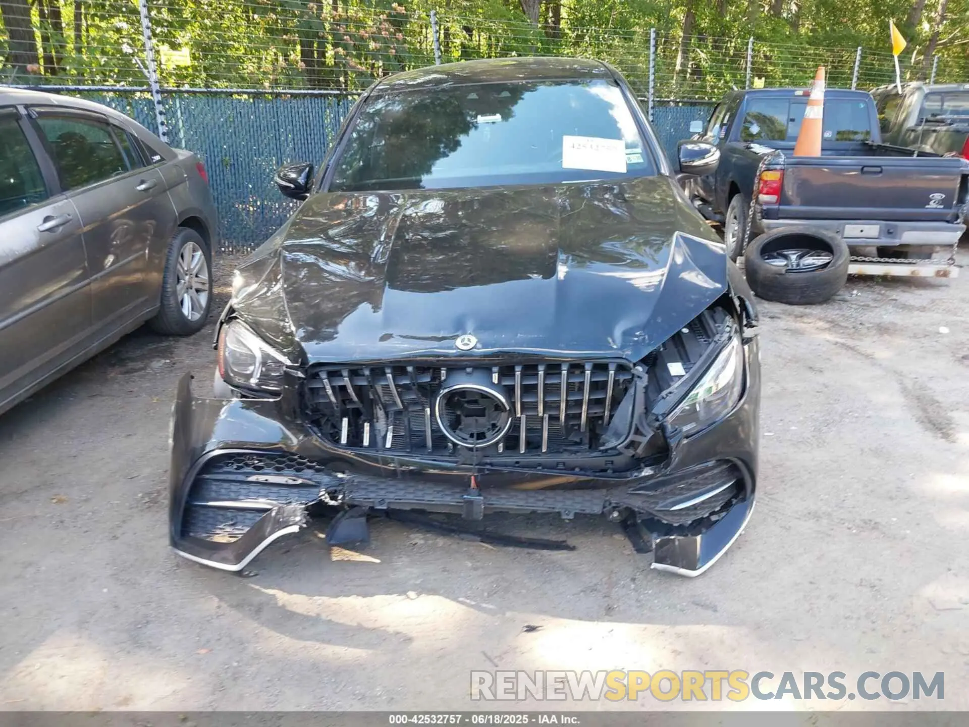 12 Photograph of a damaged car 4JGFD6BB4NA806355 MERCEDES-BENZ AMG GLE 53 COUPE 2022