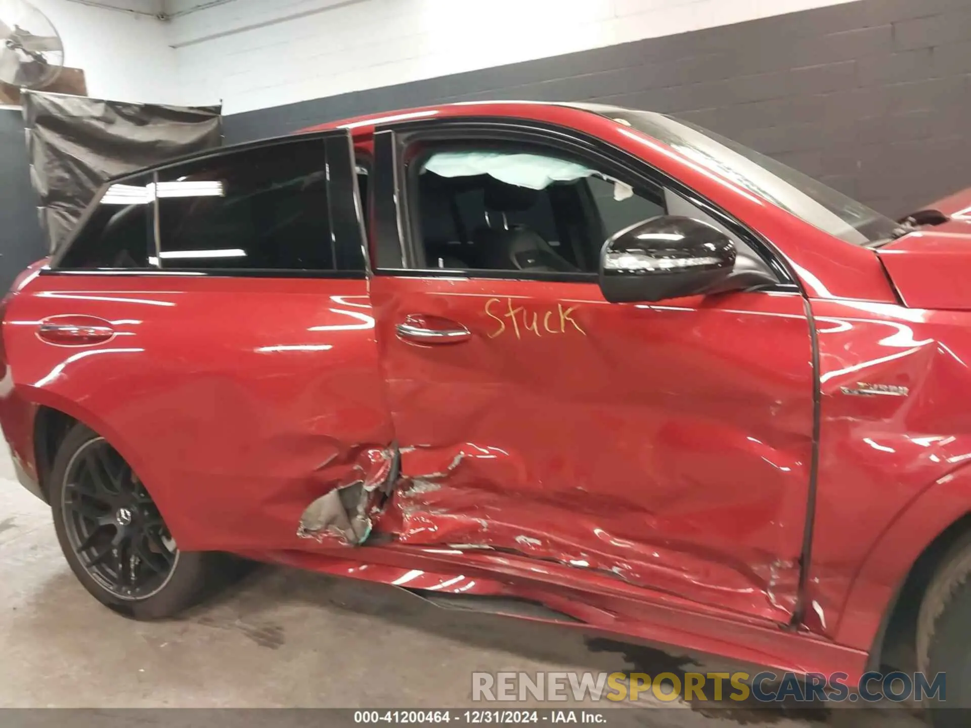 19 Photograph of a damaged car 4JGFD6BB3PA927946 MERCEDES-BENZ AMG GLE 53 COUPE 2023