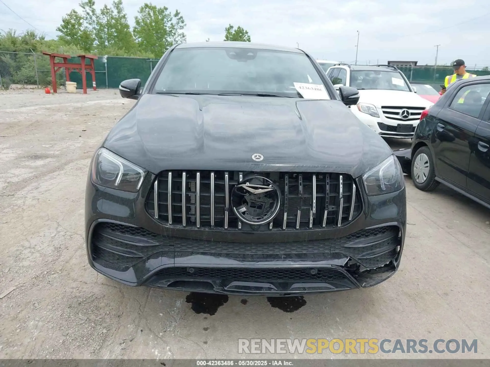 12 Photograph of a damaged car 4JGFD6BB7PA835822 MERCEDES-BENZ AMG GLE 53 COUPE 2023