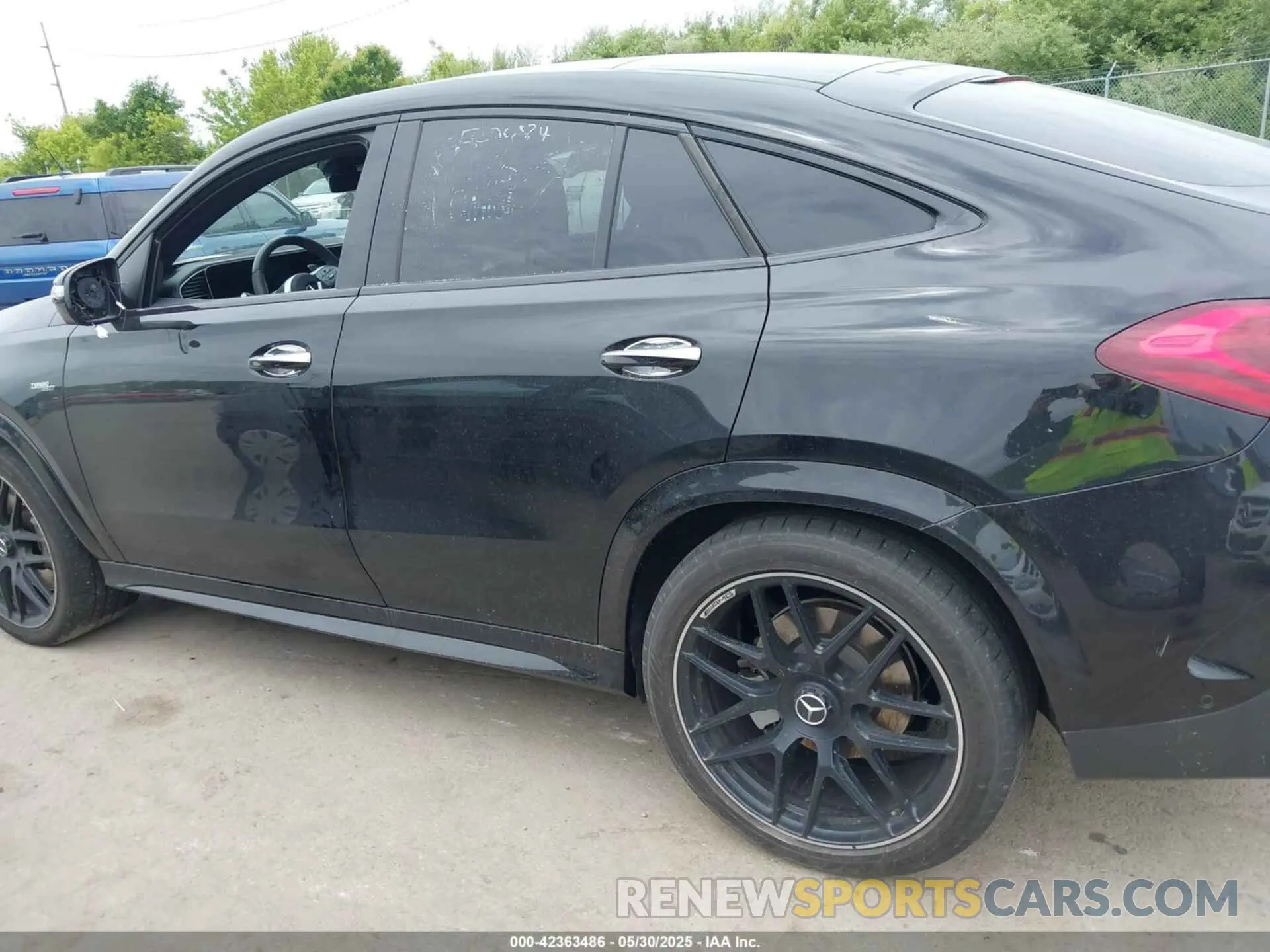 14 Photograph of a damaged car 4JGFD6BB7PA835822 MERCEDES-BENZ AMG GLE 53 COUPE 2023