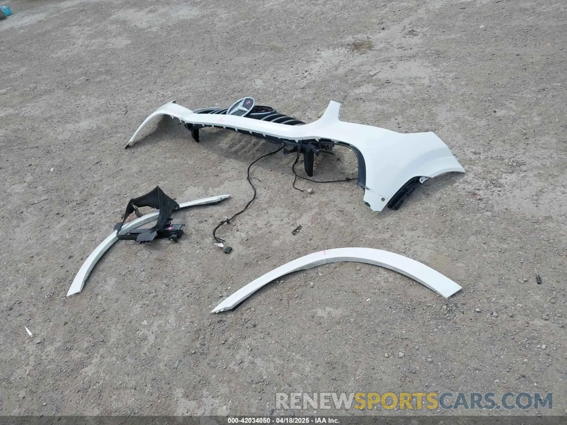 12 Photograph of a damaged car 4JGFD6BBXPA835314 MERCEDES-BENZ AMG GLE 53 COUPE 2023