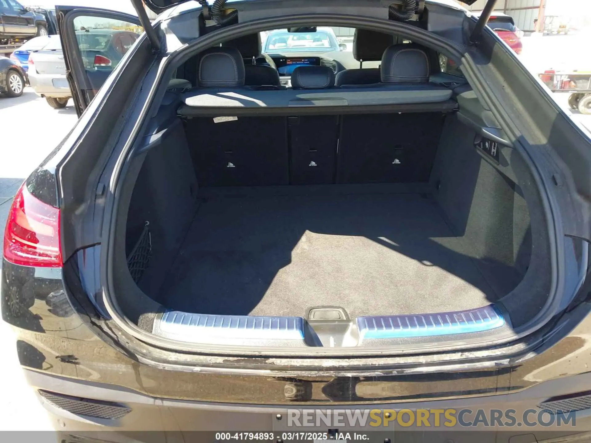 18 Photograph of a damaged car 4JGFD6BB1RB164919 MERCEDES-BENZ AMG GLE 53 COUPE 2024