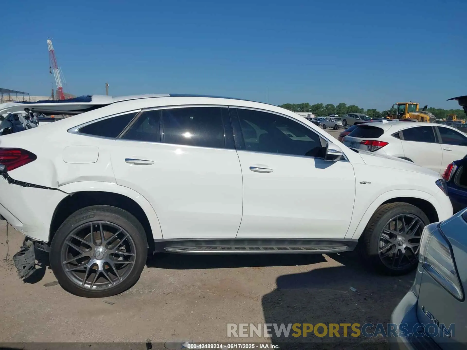 13 Photograph of a damaged car 4JGFD6BBXRB090111 MERCEDES-BENZ AMG GLE 53 COUPE 2024