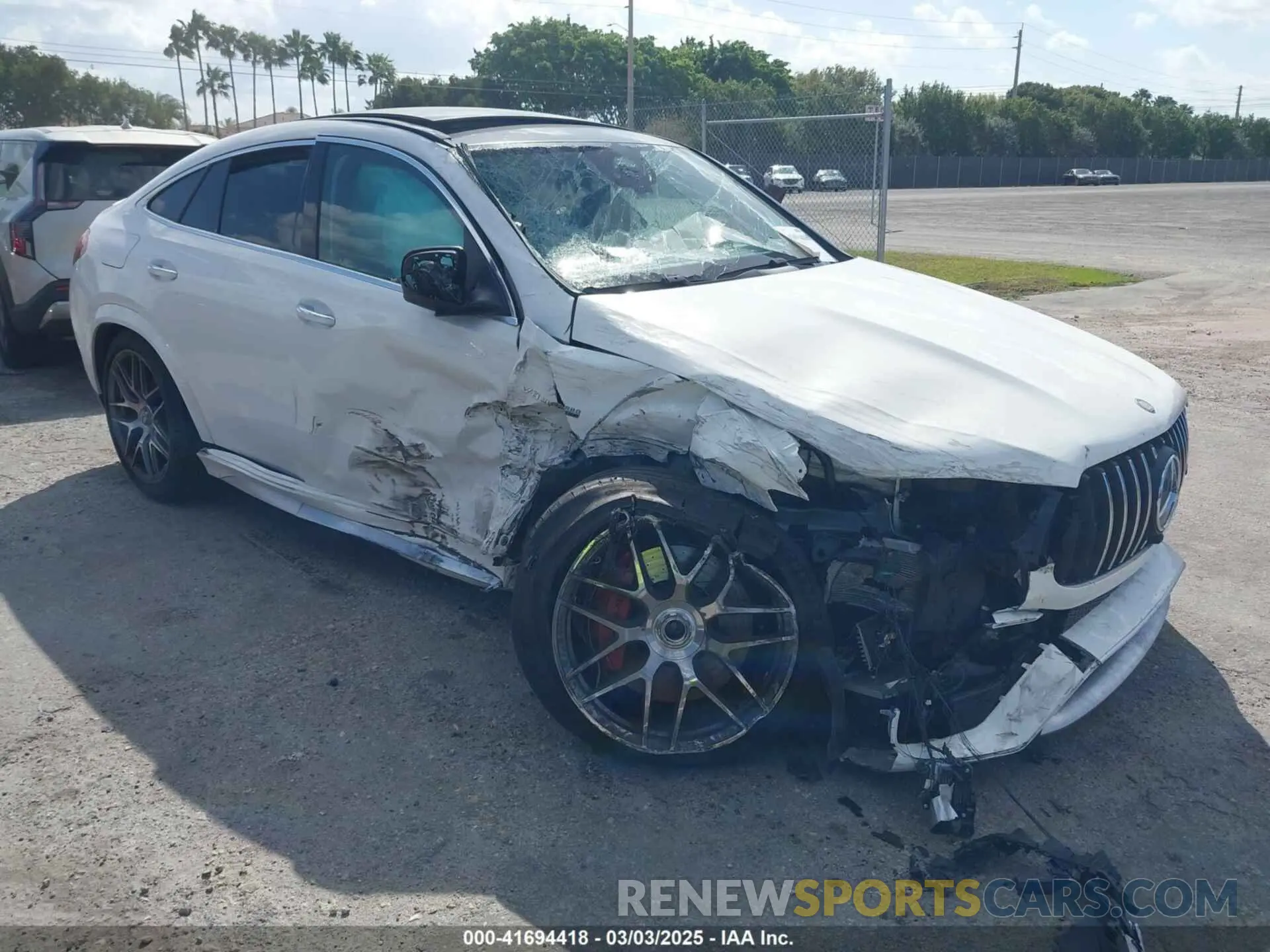 1 Фотография поврежденного автомобиля 4JGFD8KBXRB046301 MERCEDES-BENZ AMG GLE 63 COUPE 2024